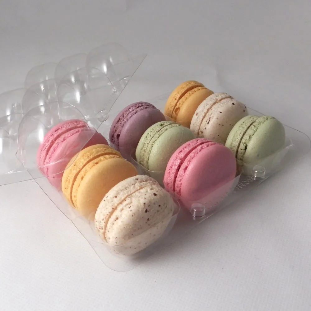 Clear macaron tray for 9 macarons