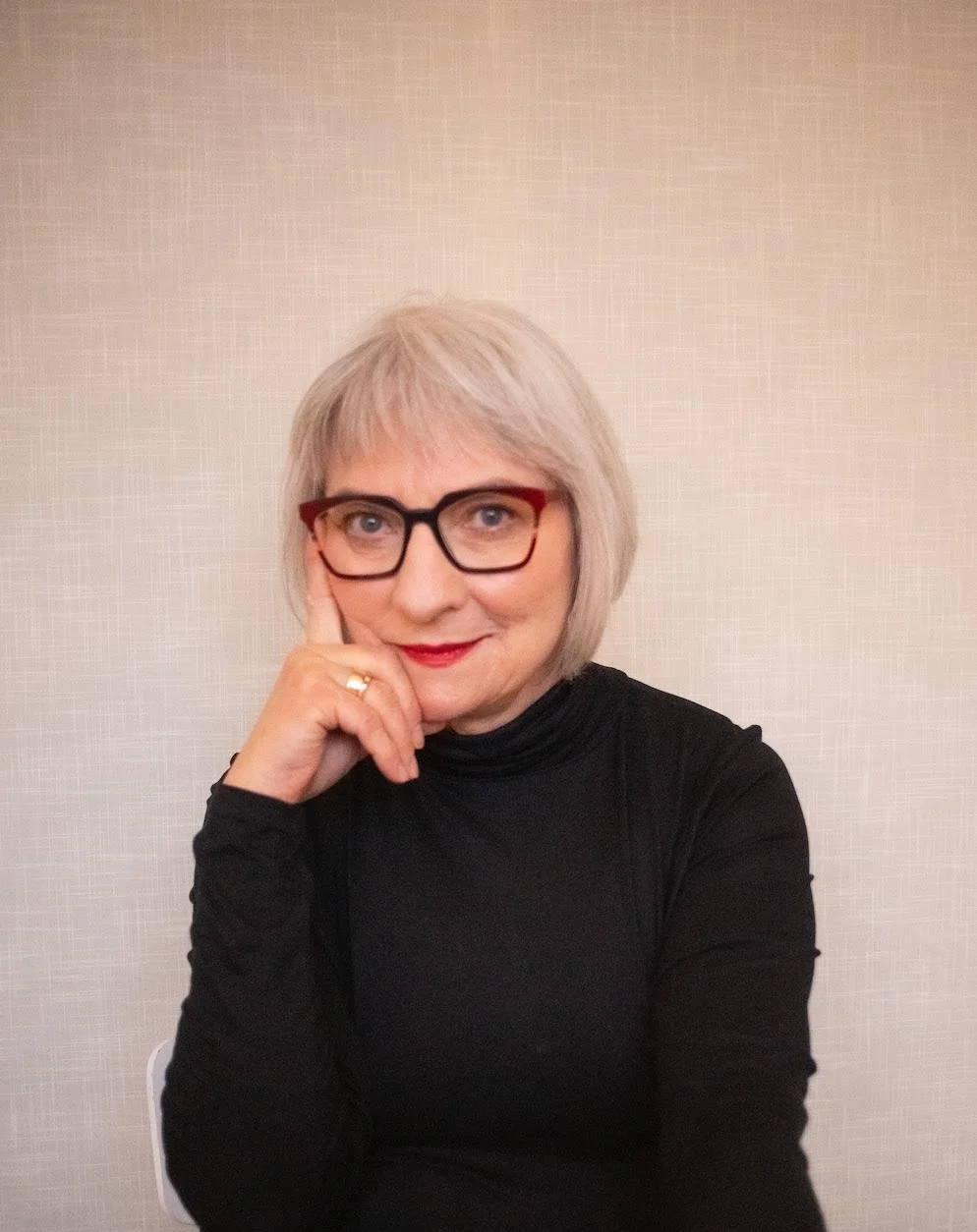 Molly Peacock - Poet, Biographer, Arts Activist