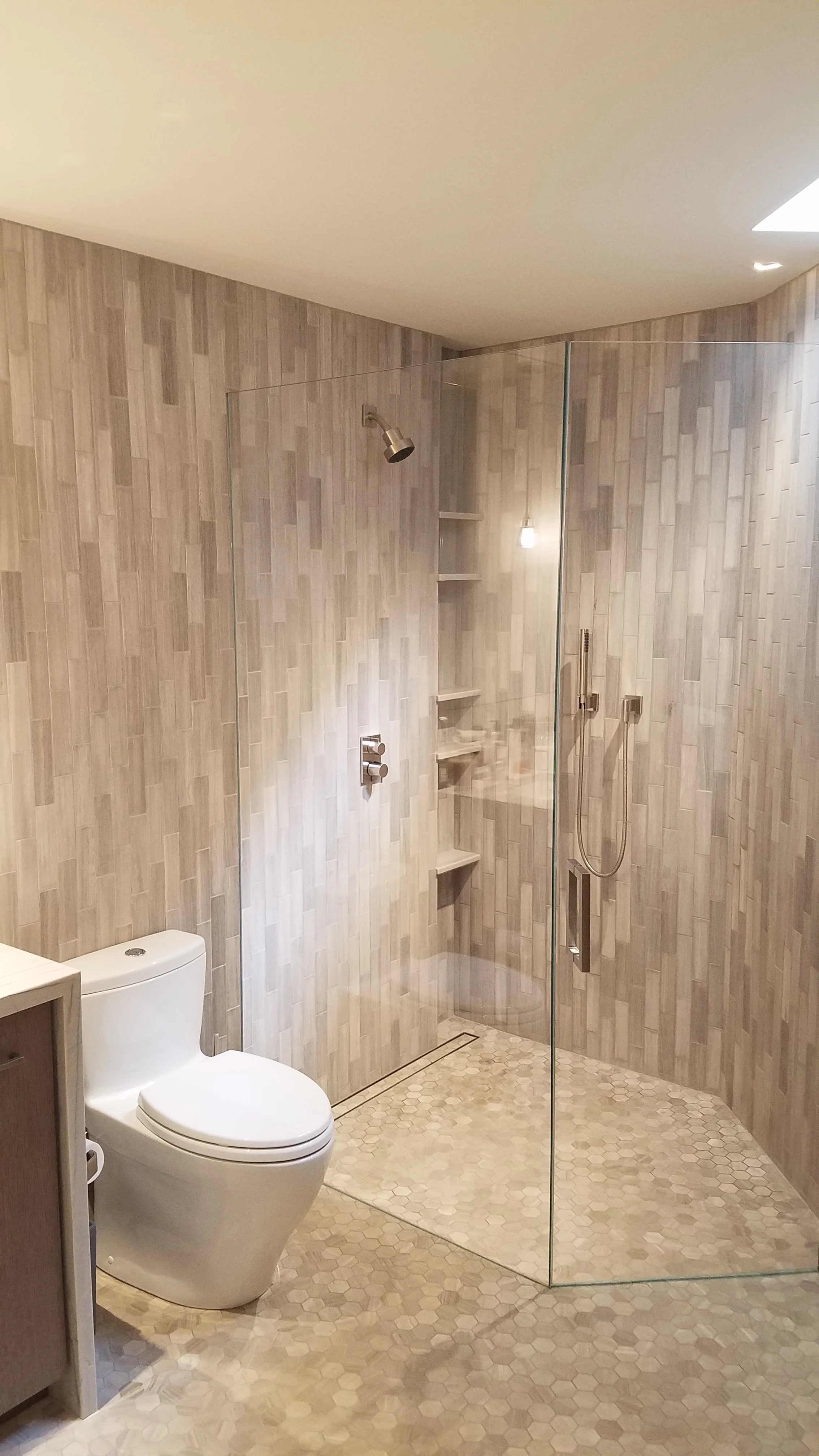 Guest Bath.jpg