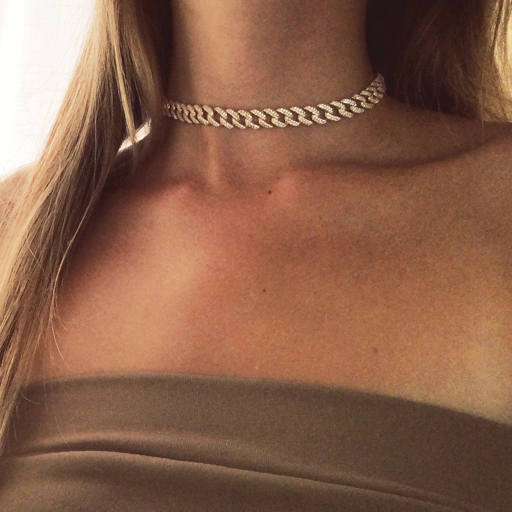 CZ Chain Choker