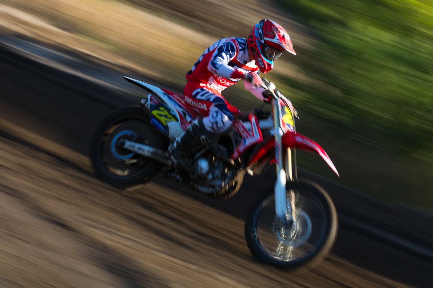 MOwen_Motorsport_02.jpg