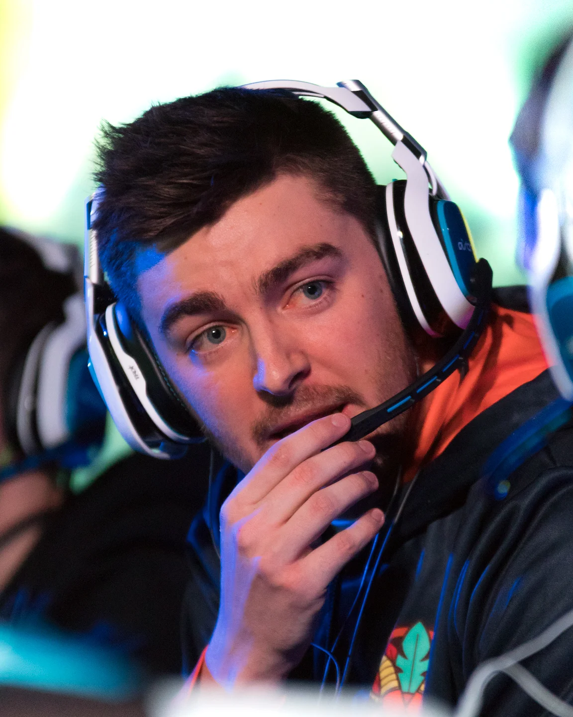 MOwen_Esport_08.jpg