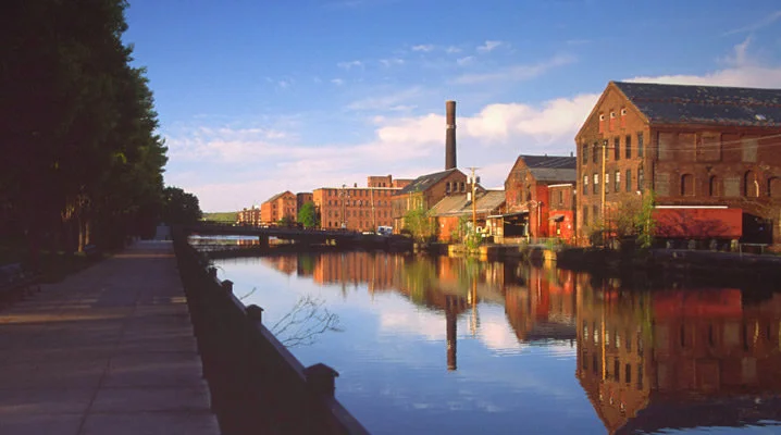 holyoke-mill-canal-2247682c01fd0424.jpg