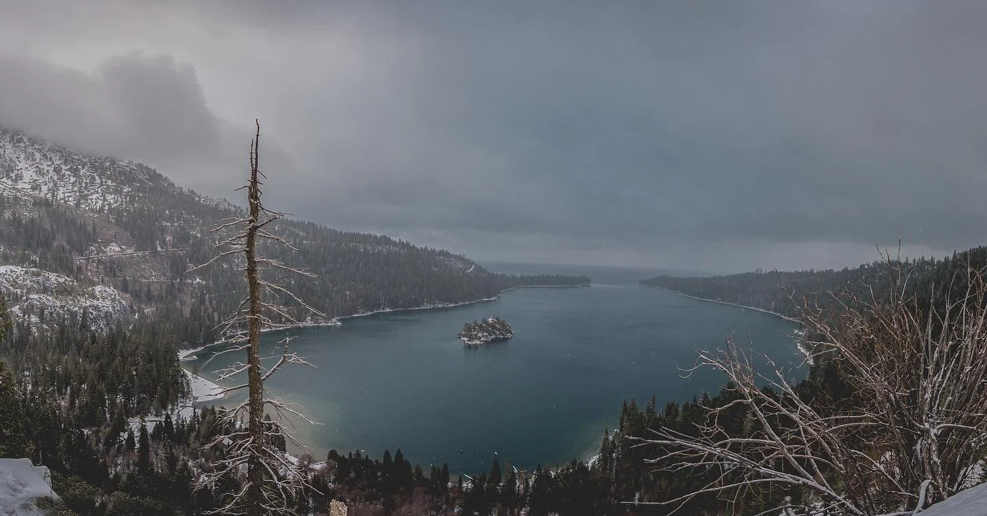 Snowy day off, got to check out some views of Lake Tahoe.
.
.
.
#amplifyfilms #laketahoe #emeraldbay #dayoff #enjoytheview #winter
