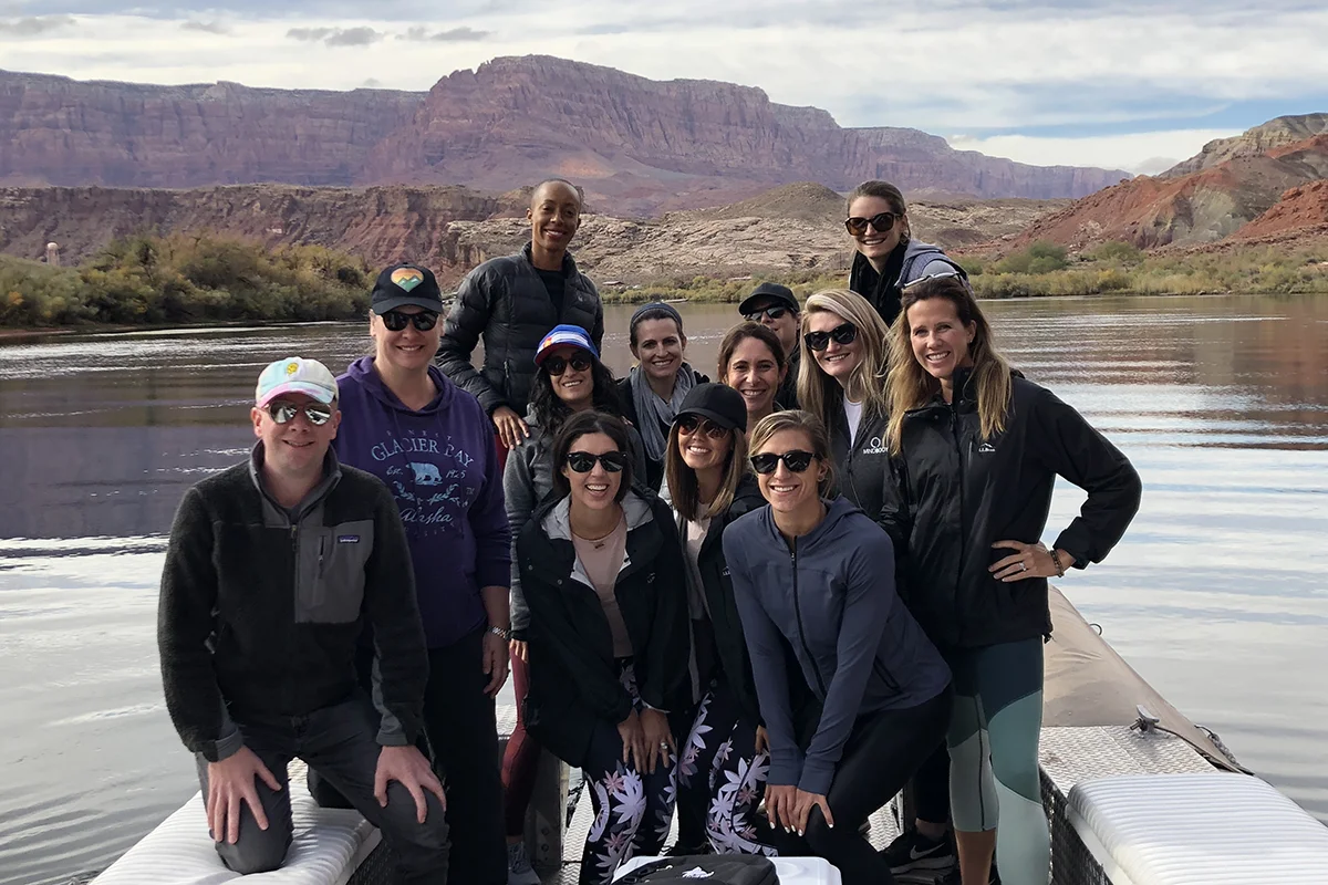 Tara_LakePowell_Senita_whole group.jpg