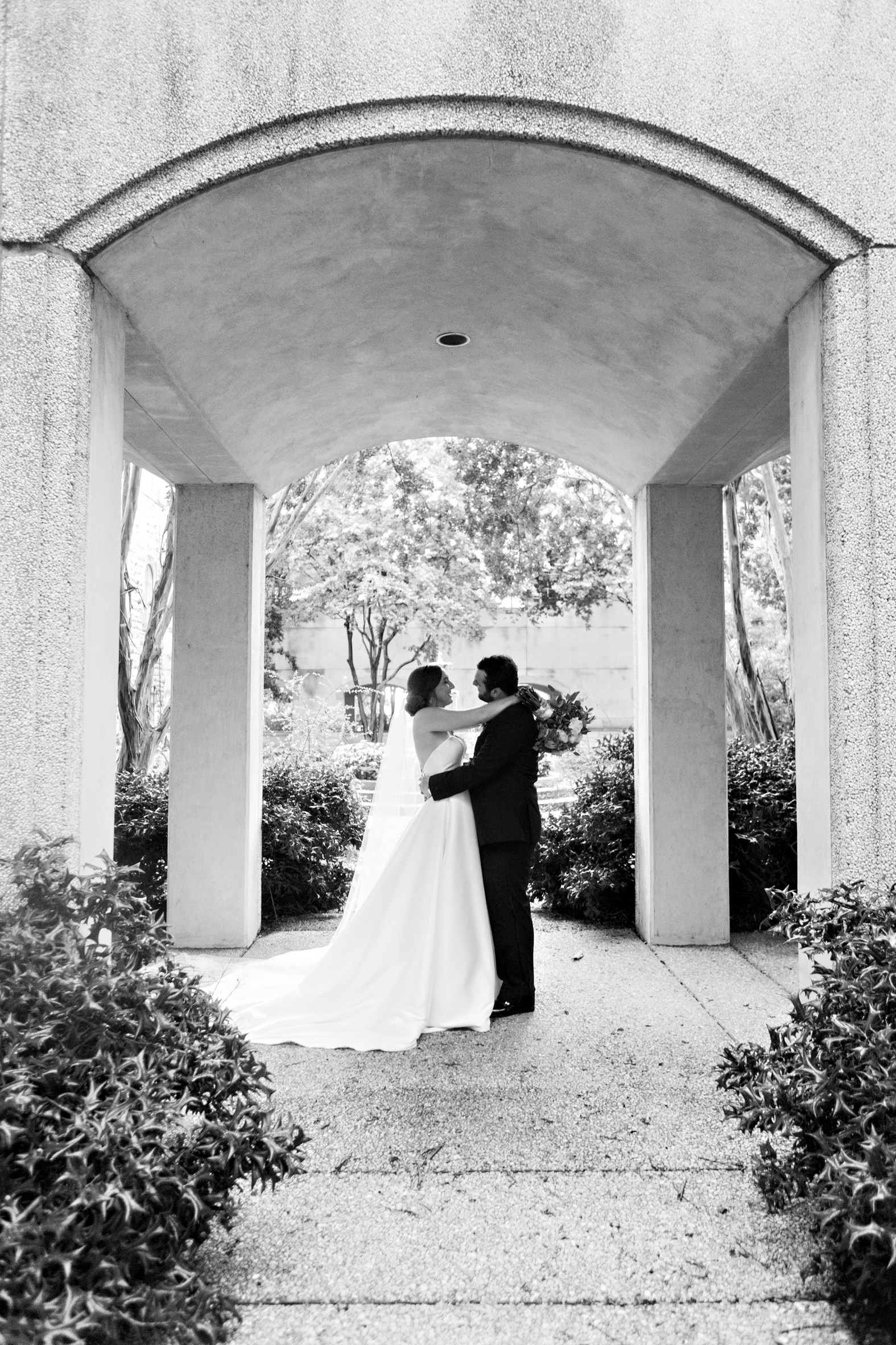 Alabama-Wedding-Photography-Matty-Drollette-First Baptist Church-165.jpg