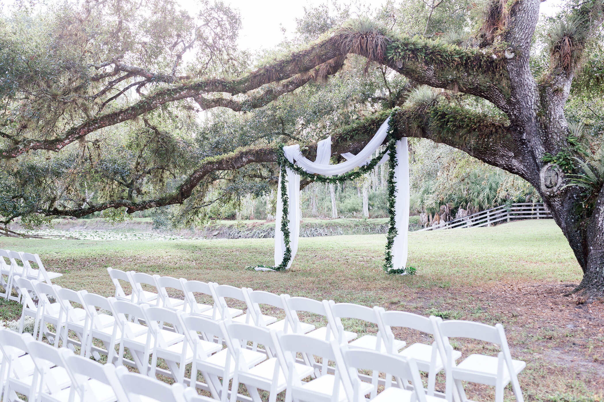 arching oaks ranch labelle wedding venue lori kelly photogrphy.jpg