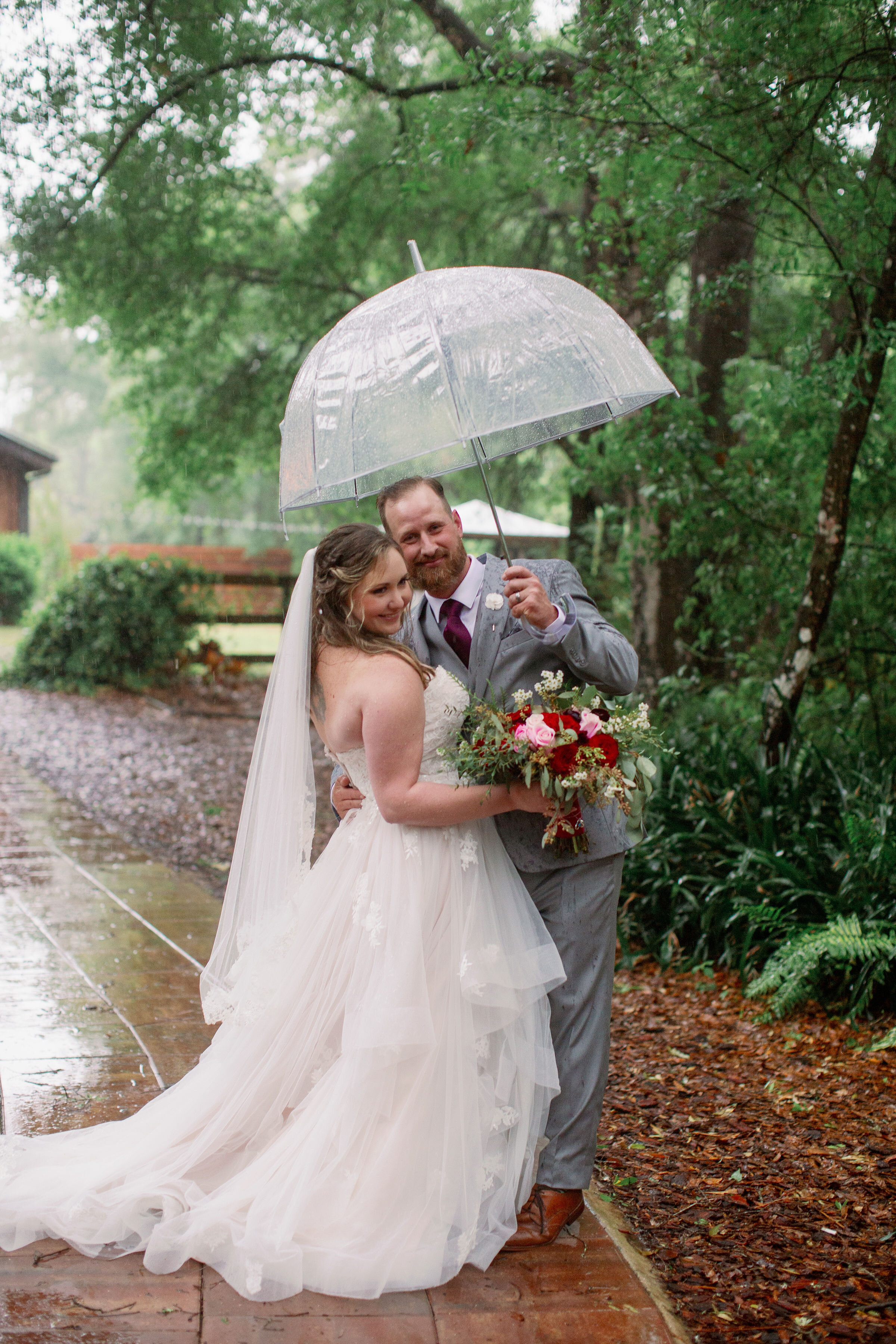 umbrella wedding ideas.jpg