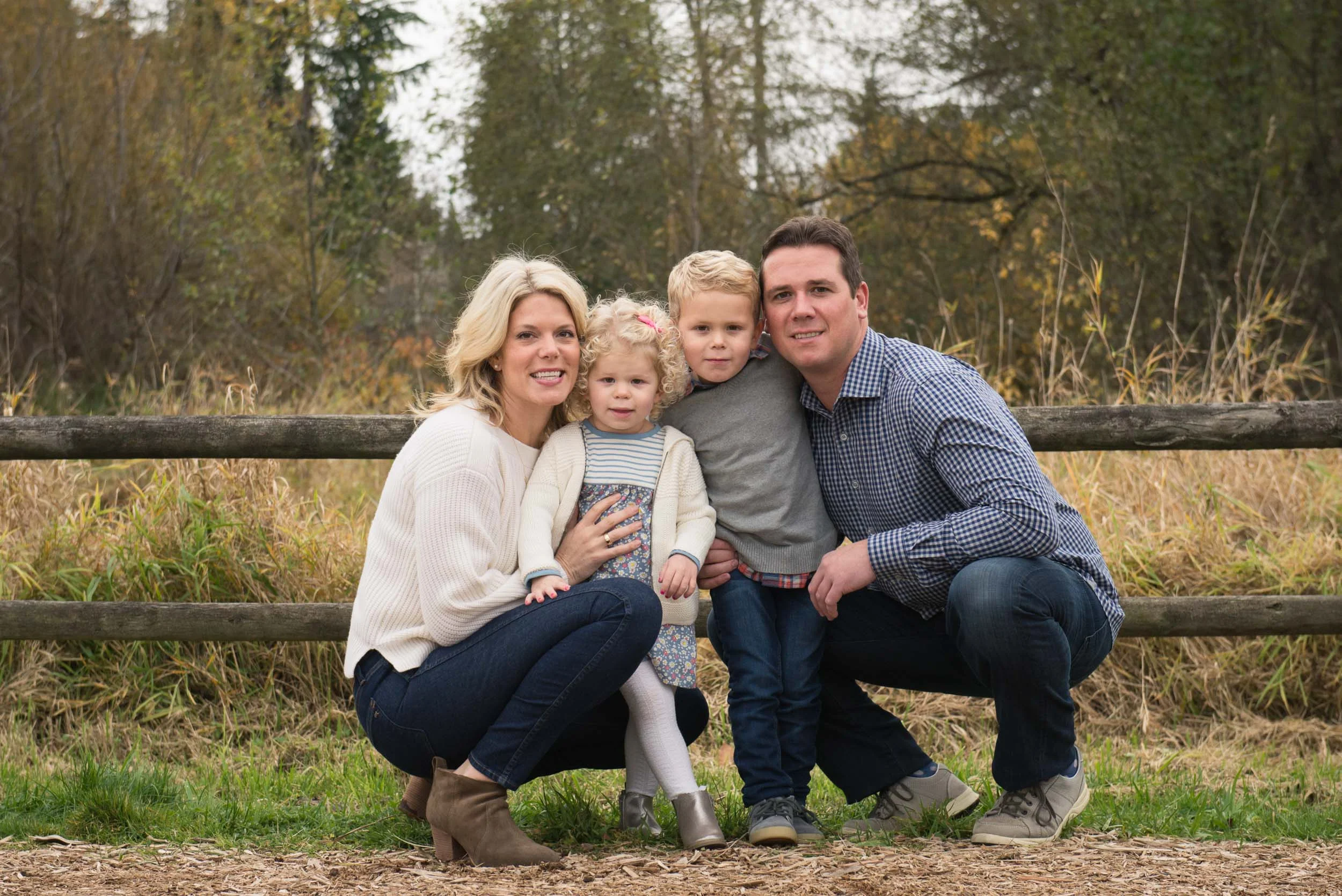 What to Wear to Your Family Photoshoot | Seattle Family Photographer