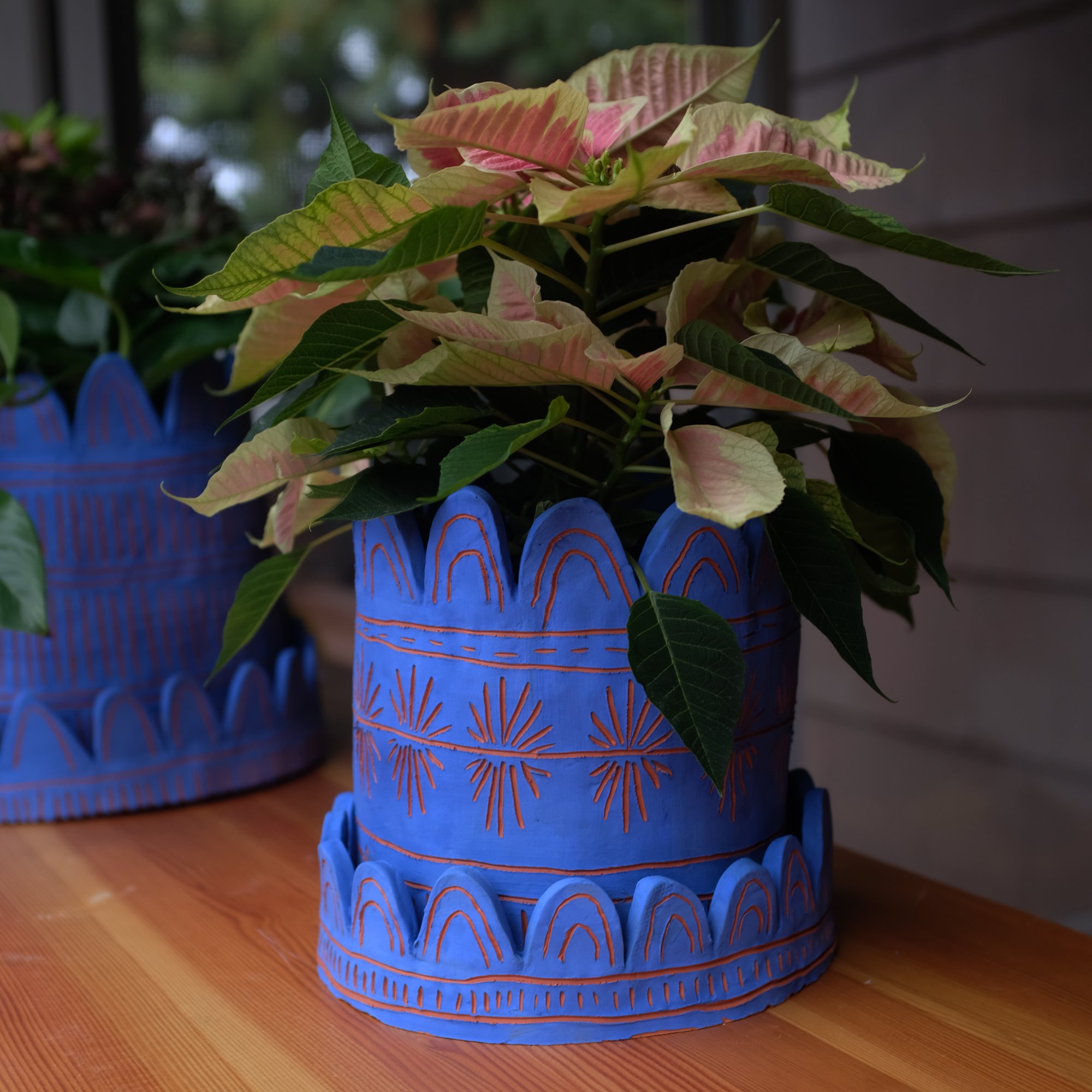 cobalt planter 2.jpg