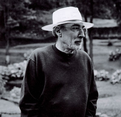 PERCIVAL LAFER (1936) One of the pioneers of Brazilian Modernist movement with Joaquin Tenreiro and Sergio Rodrigues, using natural resources, tropical hardwoods, cane, and understanding the need for confort and beauty. Later was at the forefront of Ready-to-Assemble furniture.
