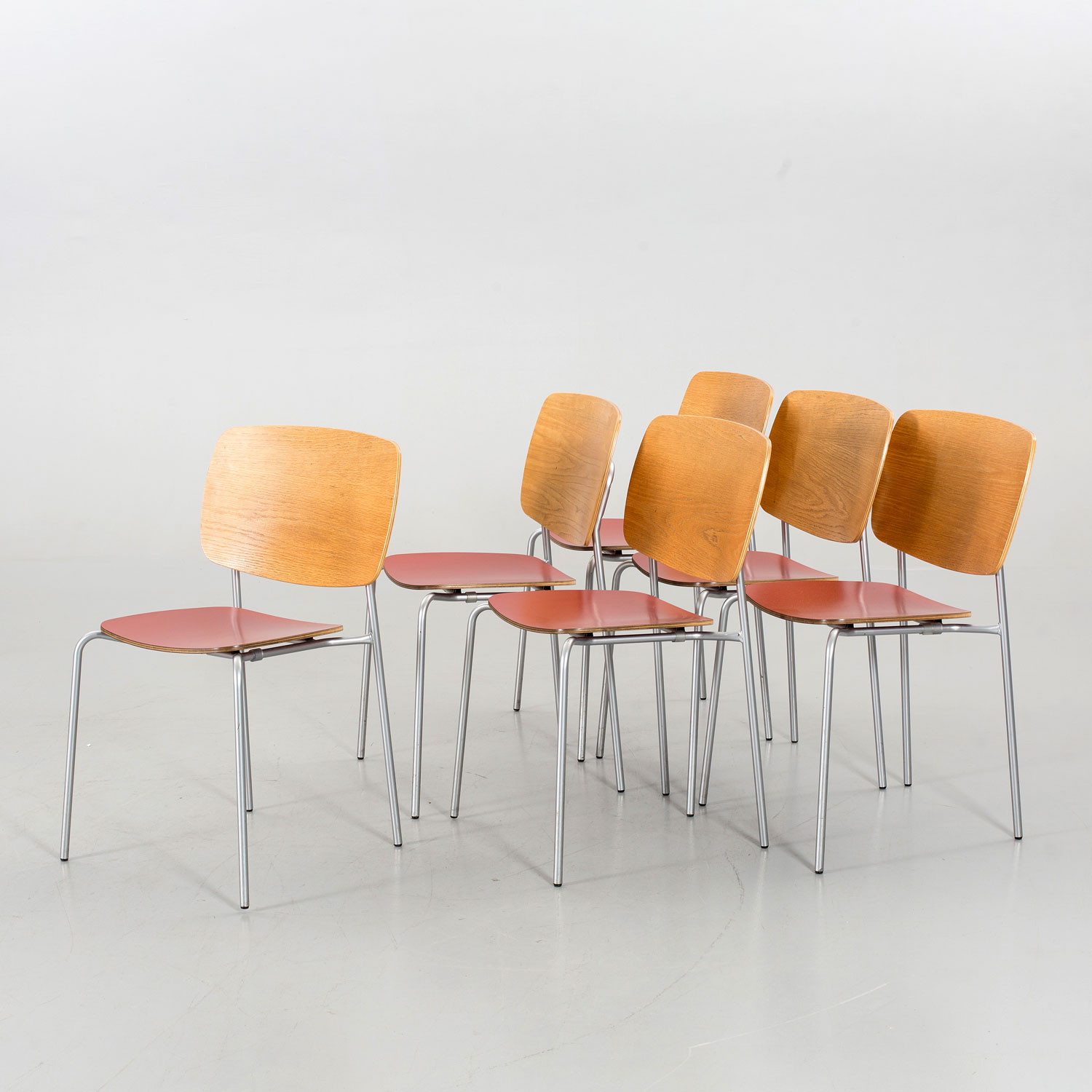 MODERN RED CHAIRS BY JONAS LINDVALL