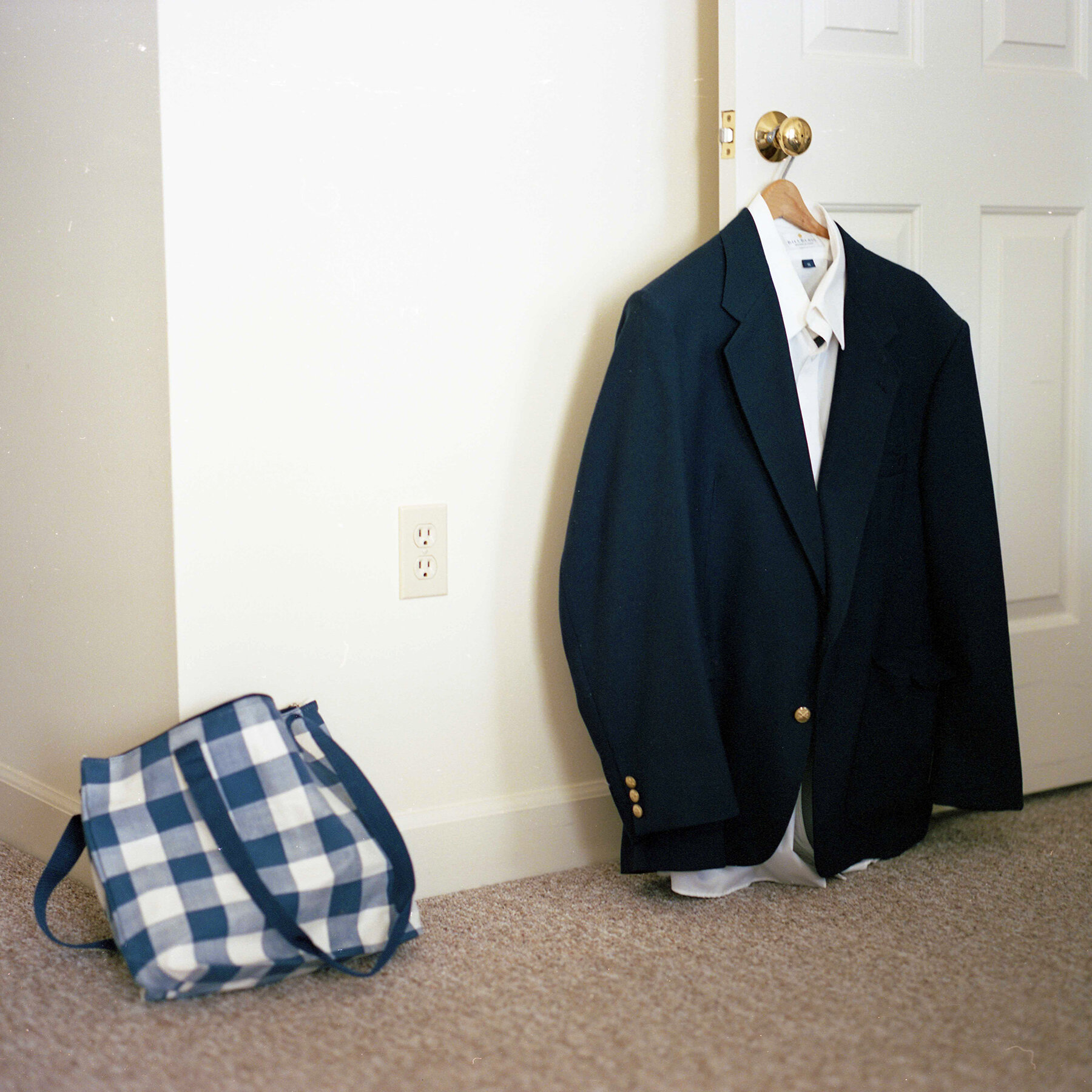PopsFuneralOutfit110_crop_s.jpg