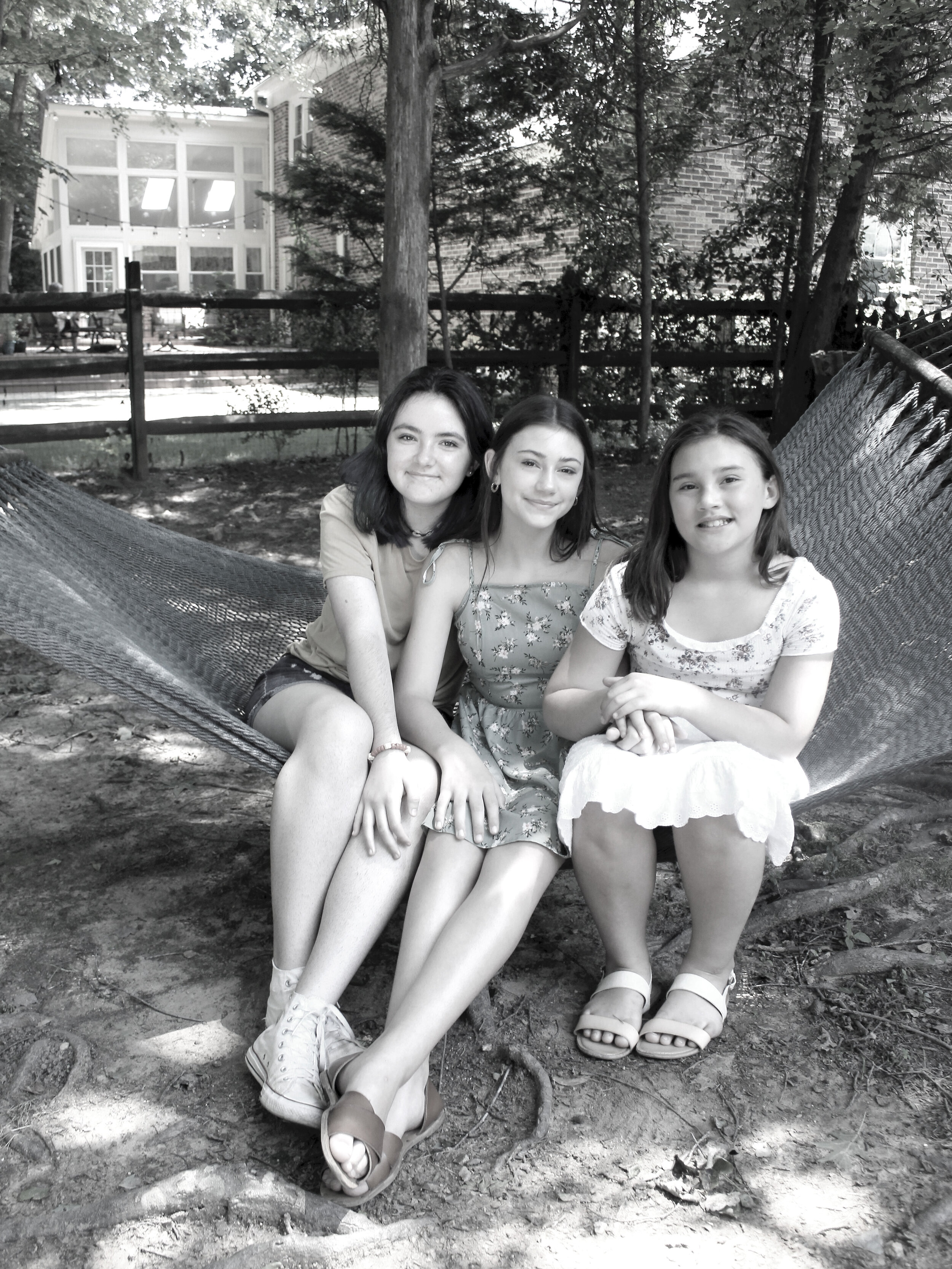 IMG_0281v1_bw.jpg