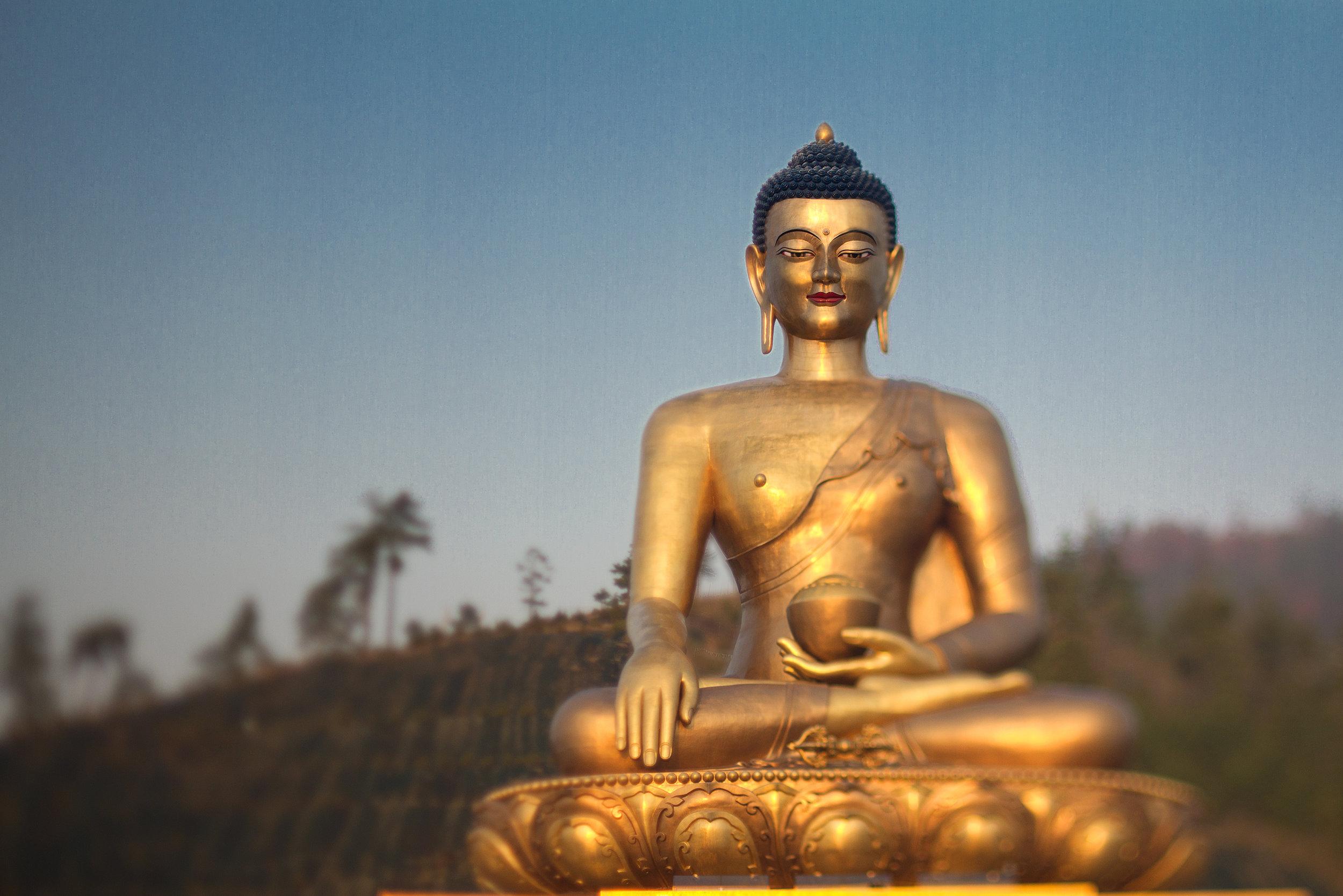 giant buddha.jpg