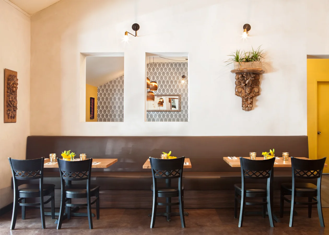 beleco_interiors_la_ventura_restaurant_studio_city_02
