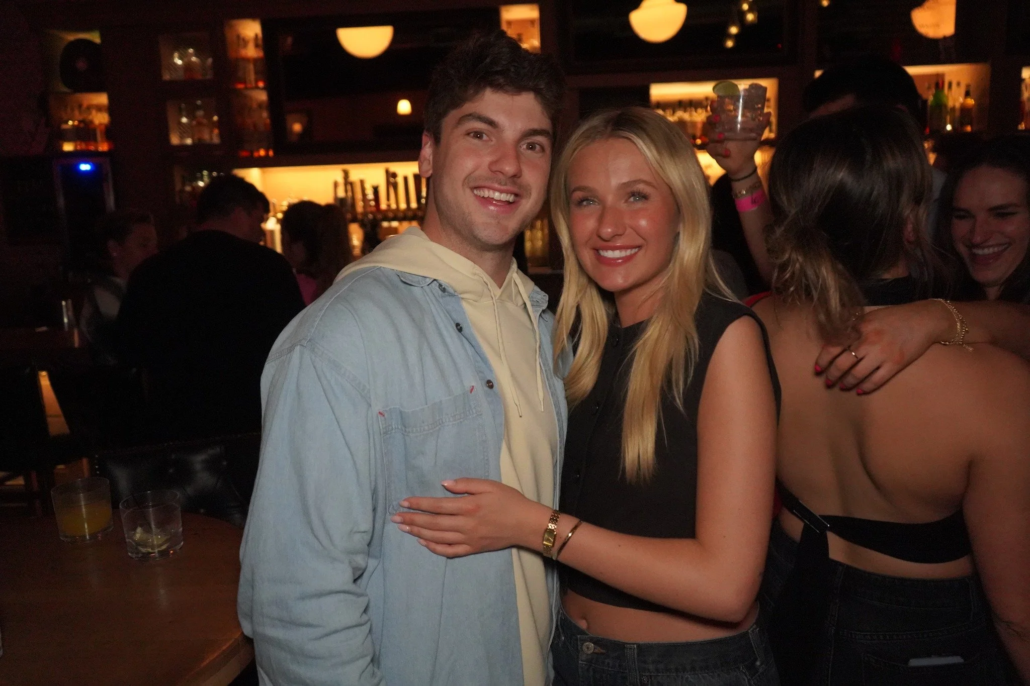 Smile, it&rsquo;s Saturday! 

We&rsquo;re open &lsquo;til 3am.