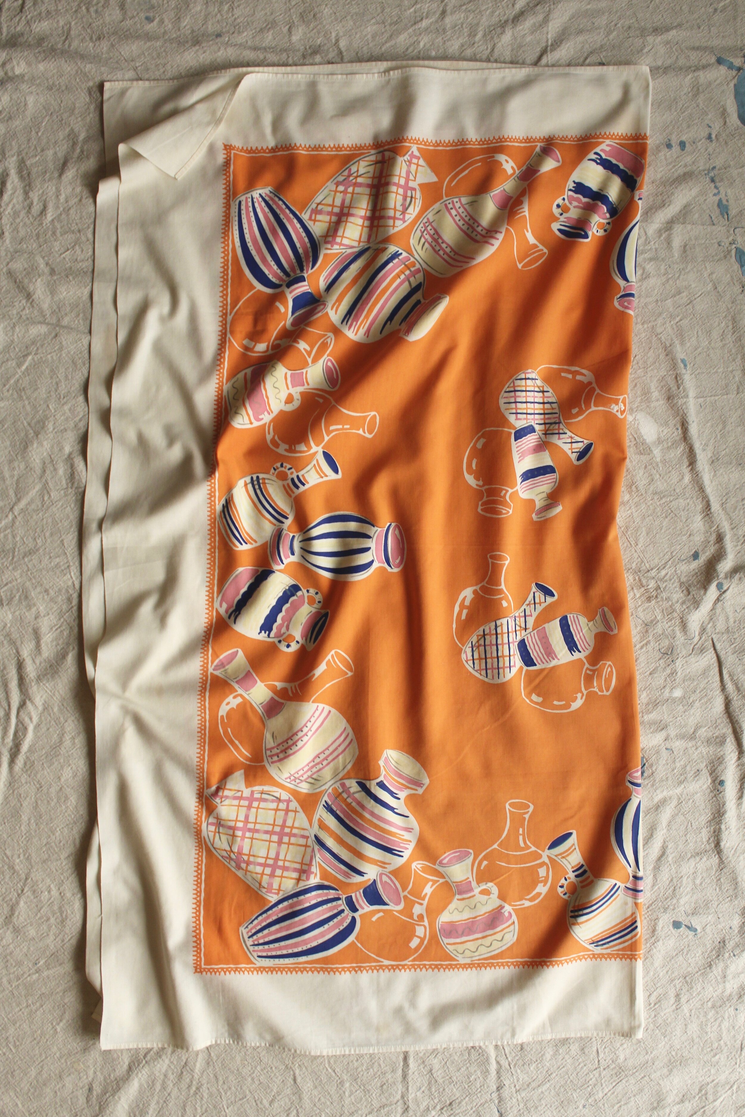 1950s glugjug tablecloth 