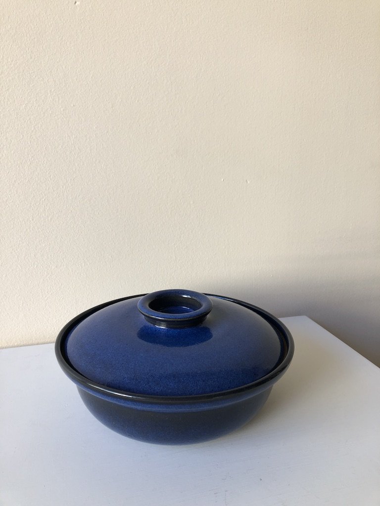 pick up only ! 70s MEDIUM LIDDED HEATH SERVING DISH