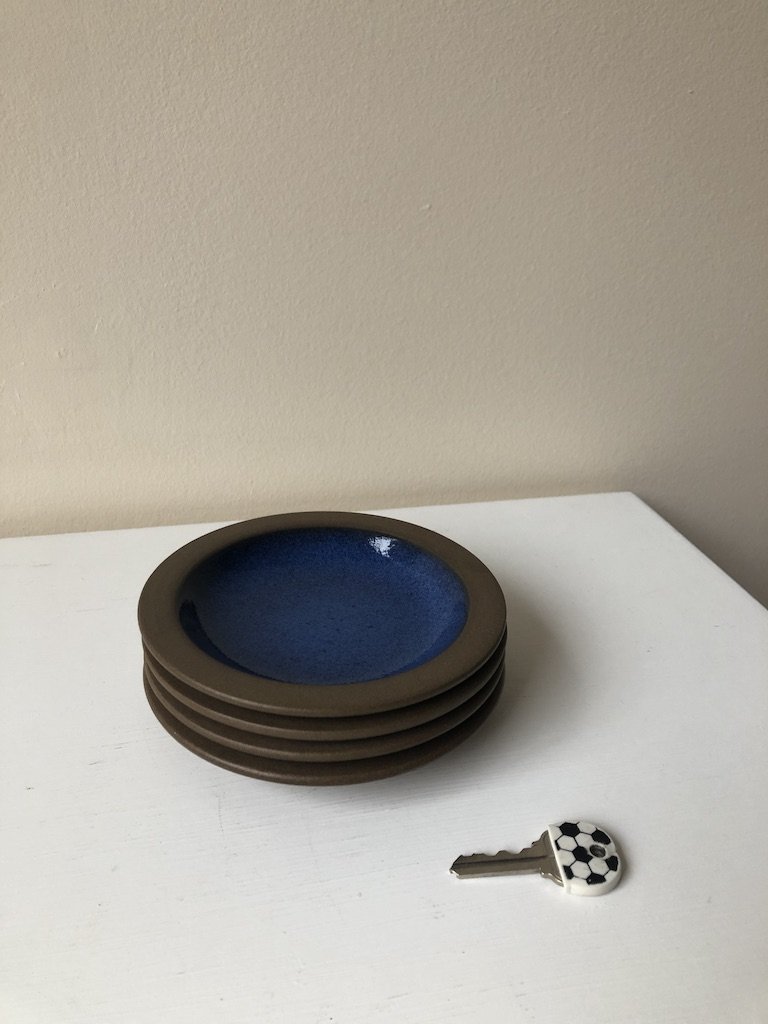 pick up only ! 60s LITTLE HEATH PLATES , SET A