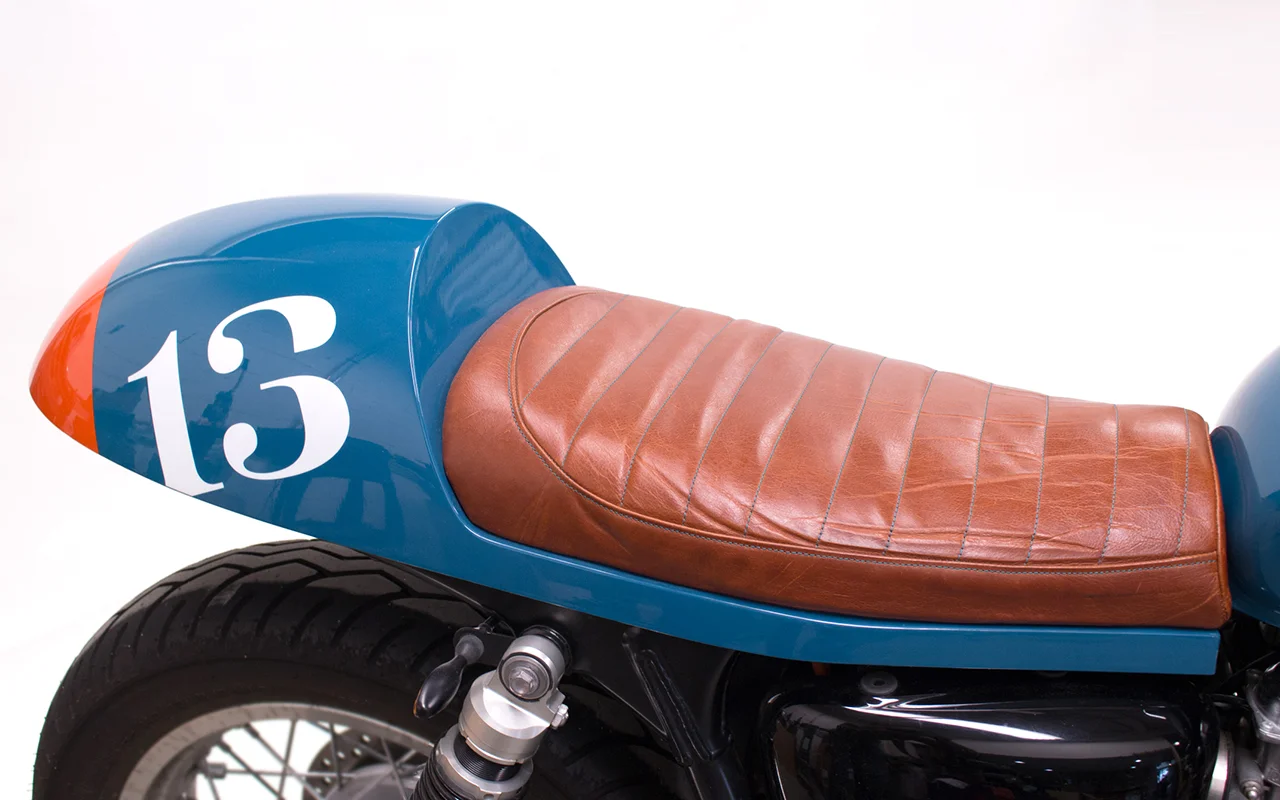 ThruxtonTT-7487-x.jpg