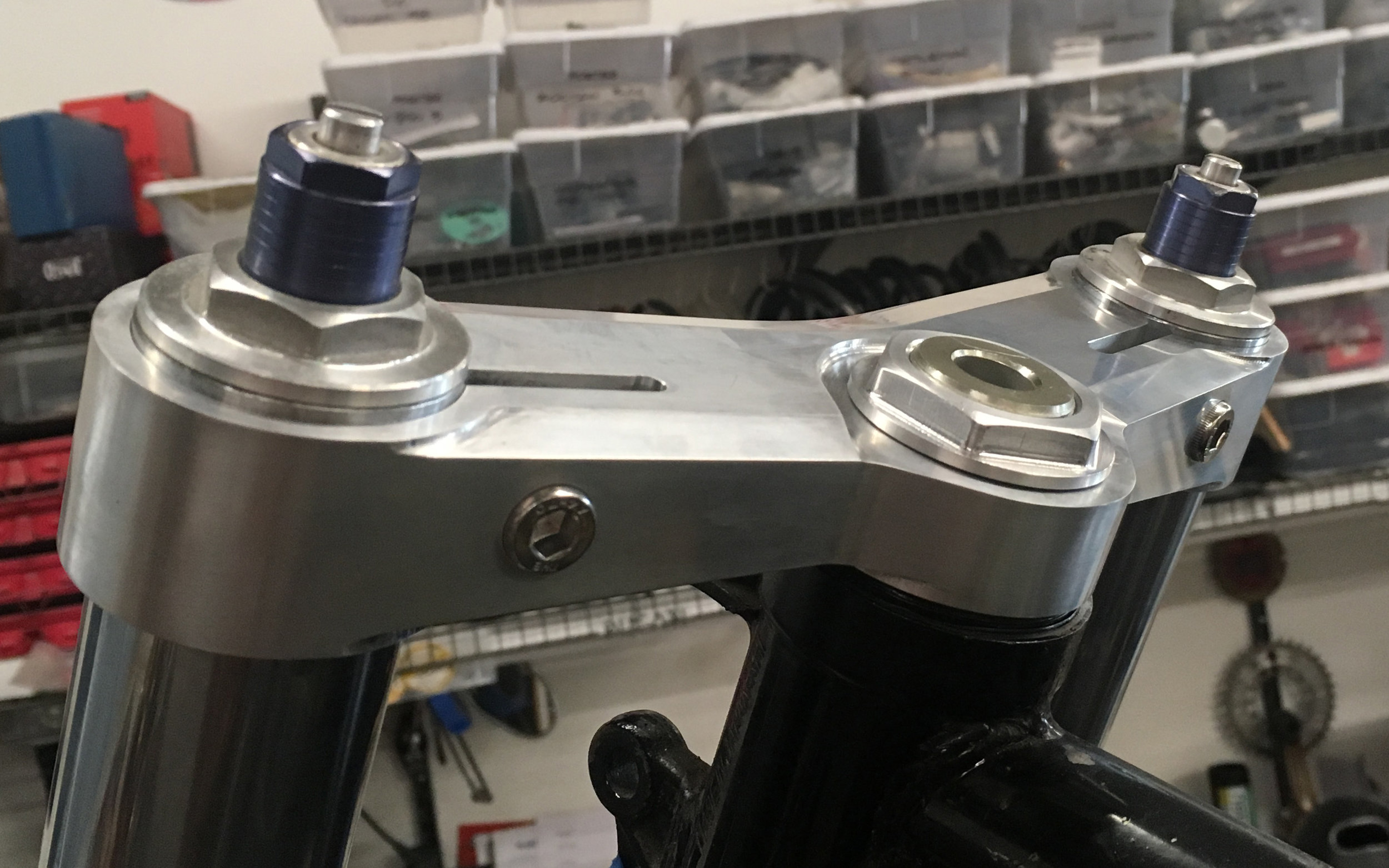 R6GPZ-TopClamp_06.jpg
