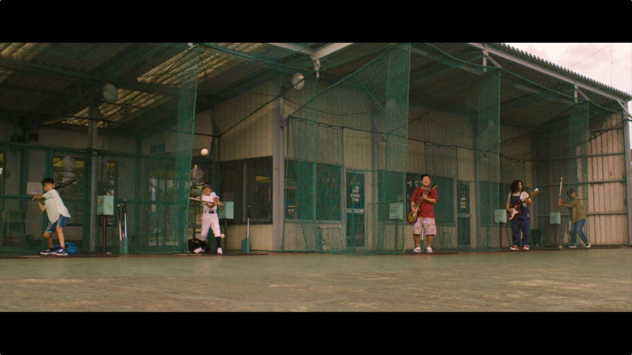 サンボマスター「輝きだして走ってく」MusicVideo020.png