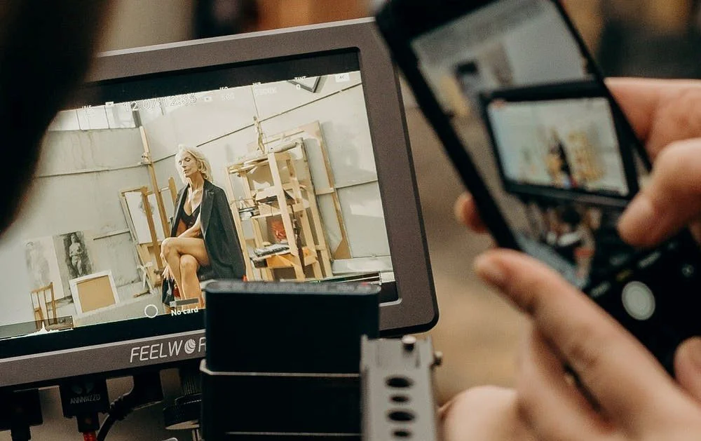 无线图传和无线投屏有什么关系?