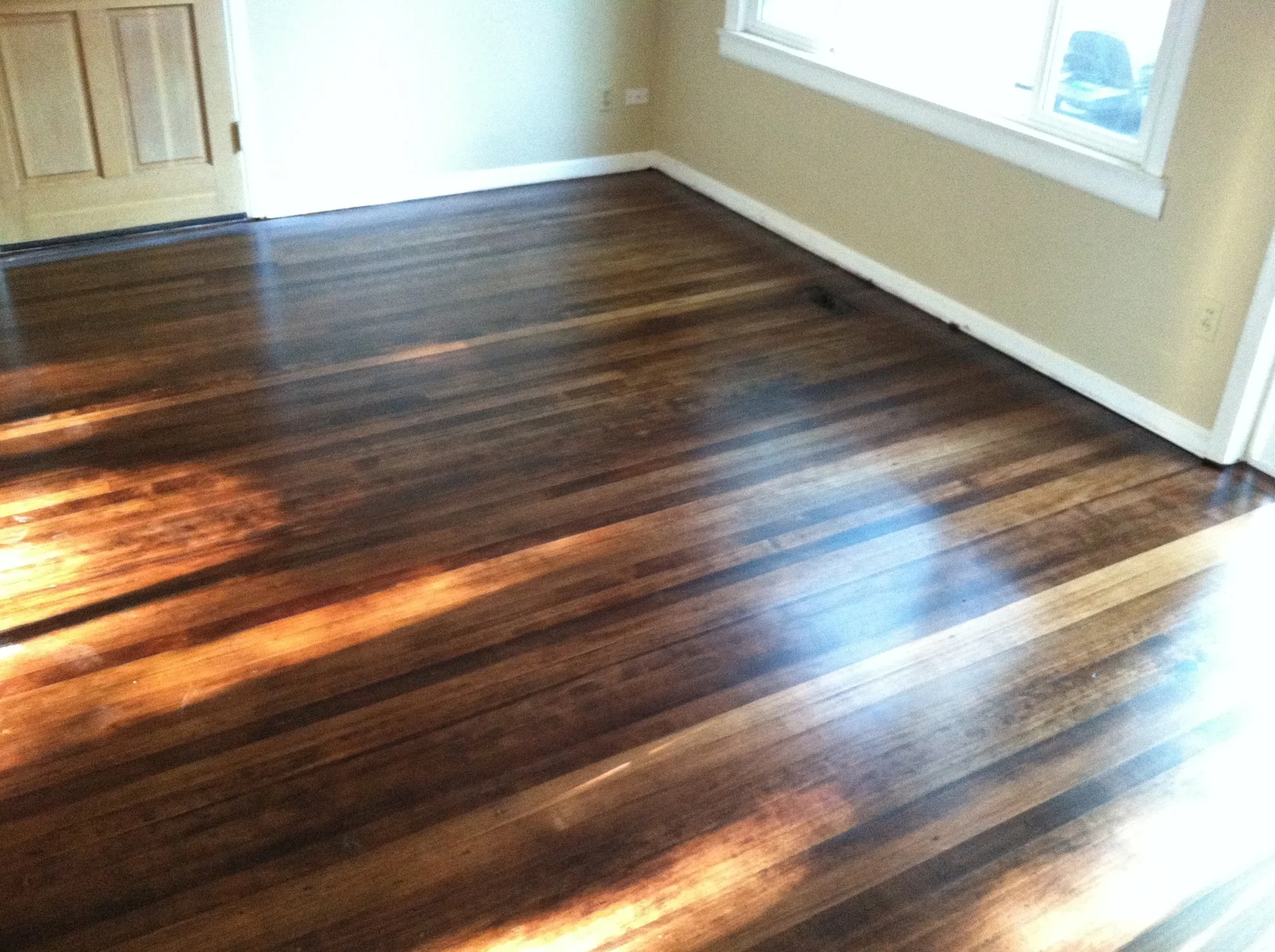 OLD FIR HARDWOOD STAINED COFFEE BROWN
