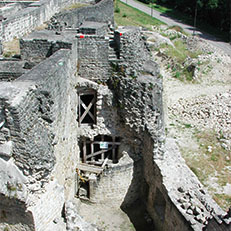 CHATEL-SUR-MOSELLEAncienne forteresse