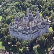 PIERREFONDSChâteau