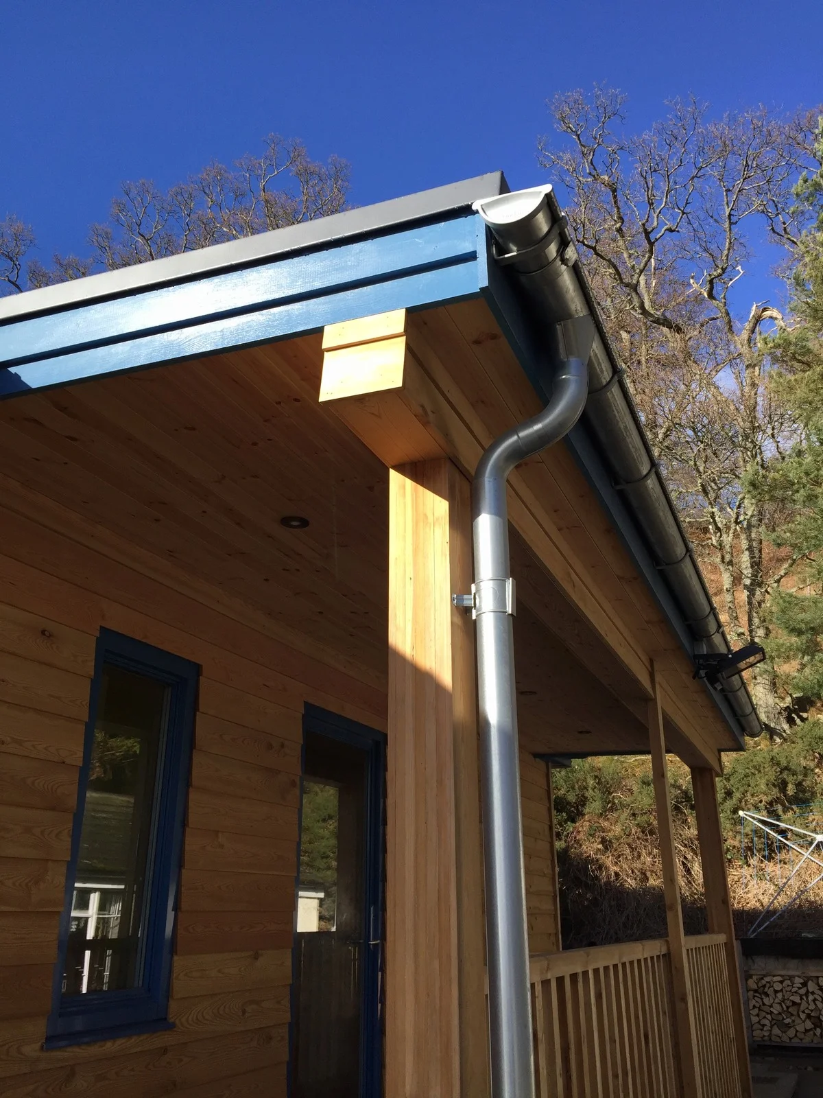 gutter detail.jpg