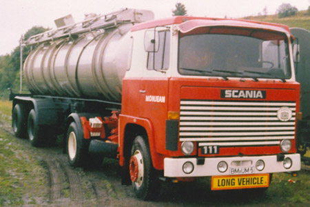 Der "111er" bei den ersten Tanktransporten.