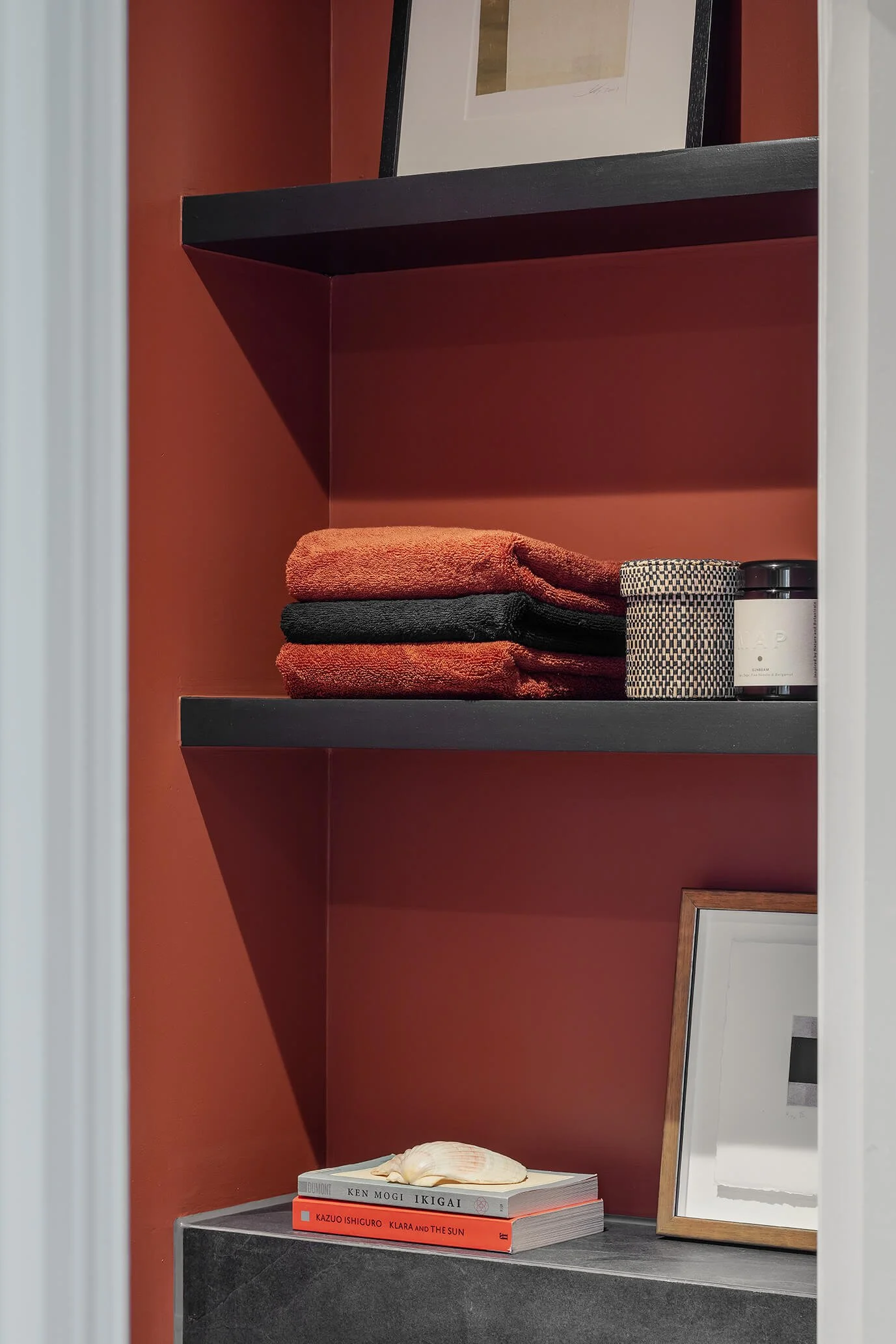 Nina Moeller Designs - Interior Design Project - Victorian Property in Kensington Gardens - Shelves