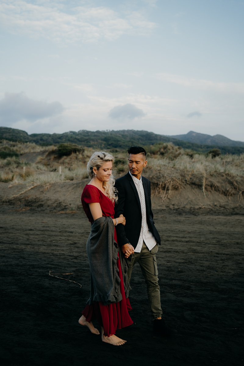 Piha Beach - Engagement Photography - Rose + Brandon - Wedding Photography Auckland