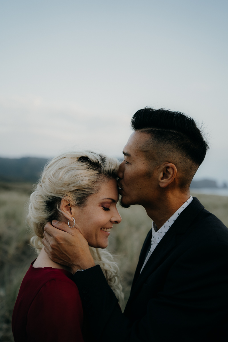 Bethells Beach, Engagement Photography - Rose + Brandon - Wedding Photographer Auckland