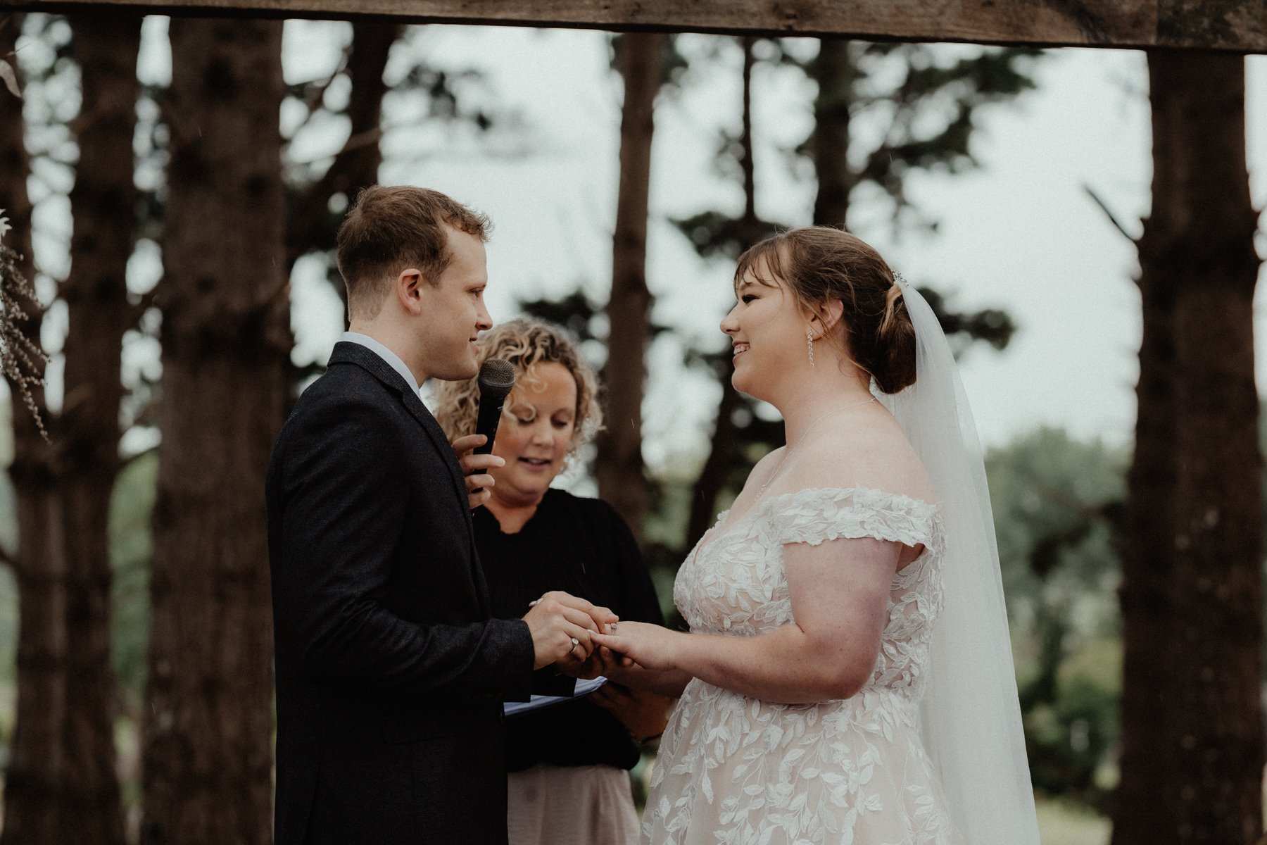 NZ wedding photographer-144321.jpg