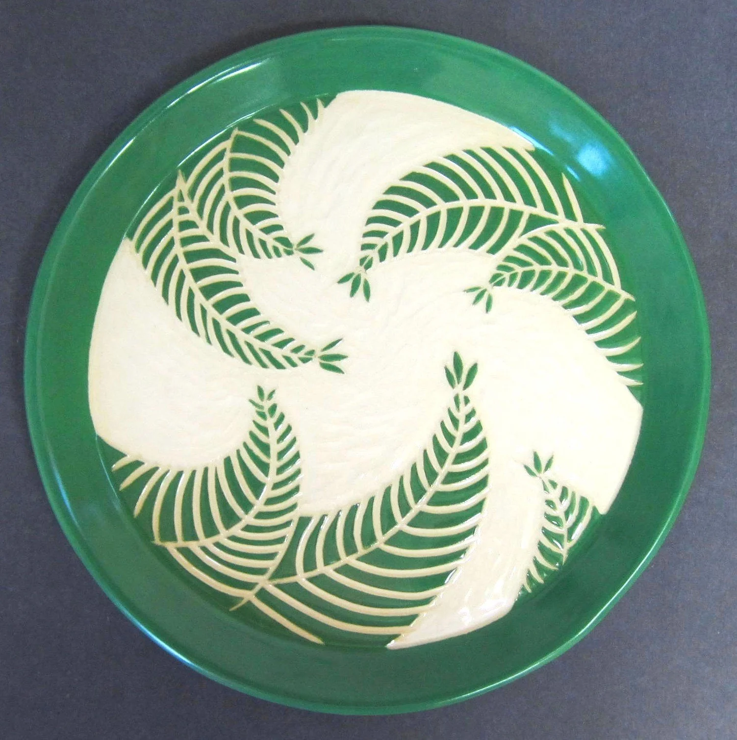 Spruce plate