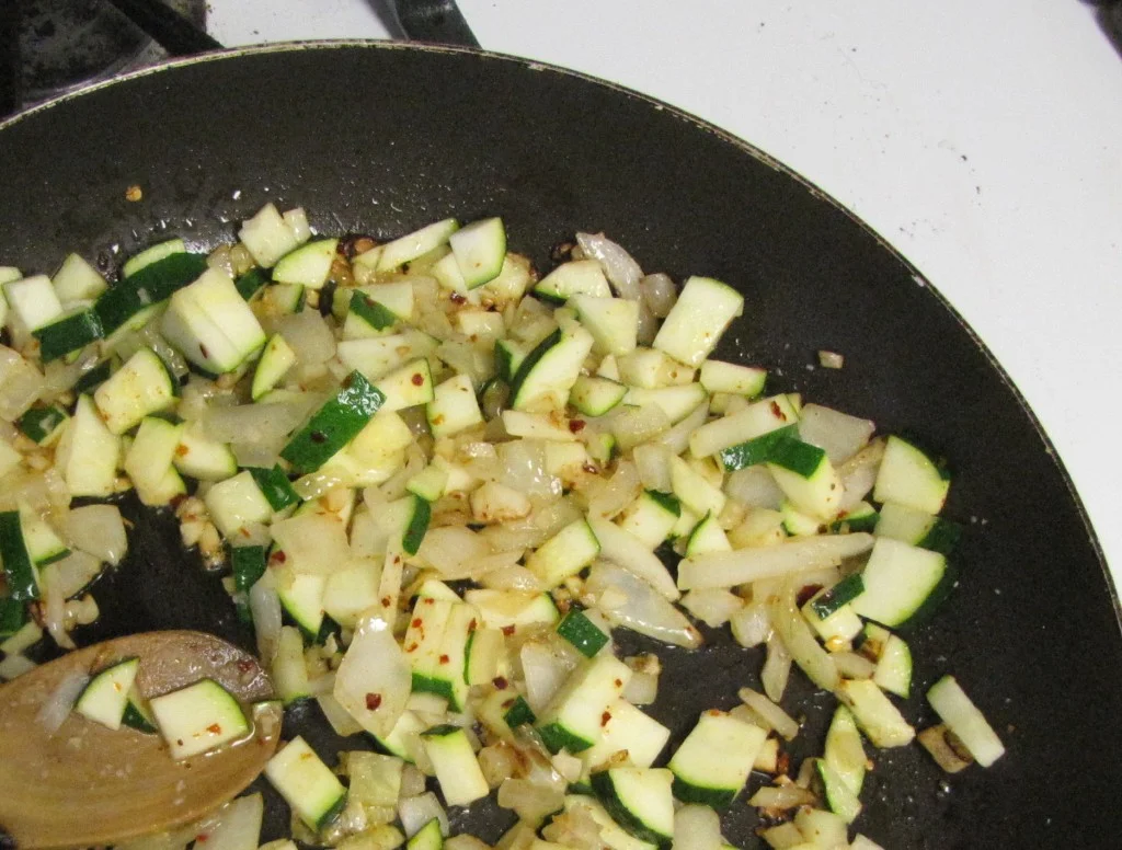 spicy scrambled eggs, gluten-free, thai style eggs, thai