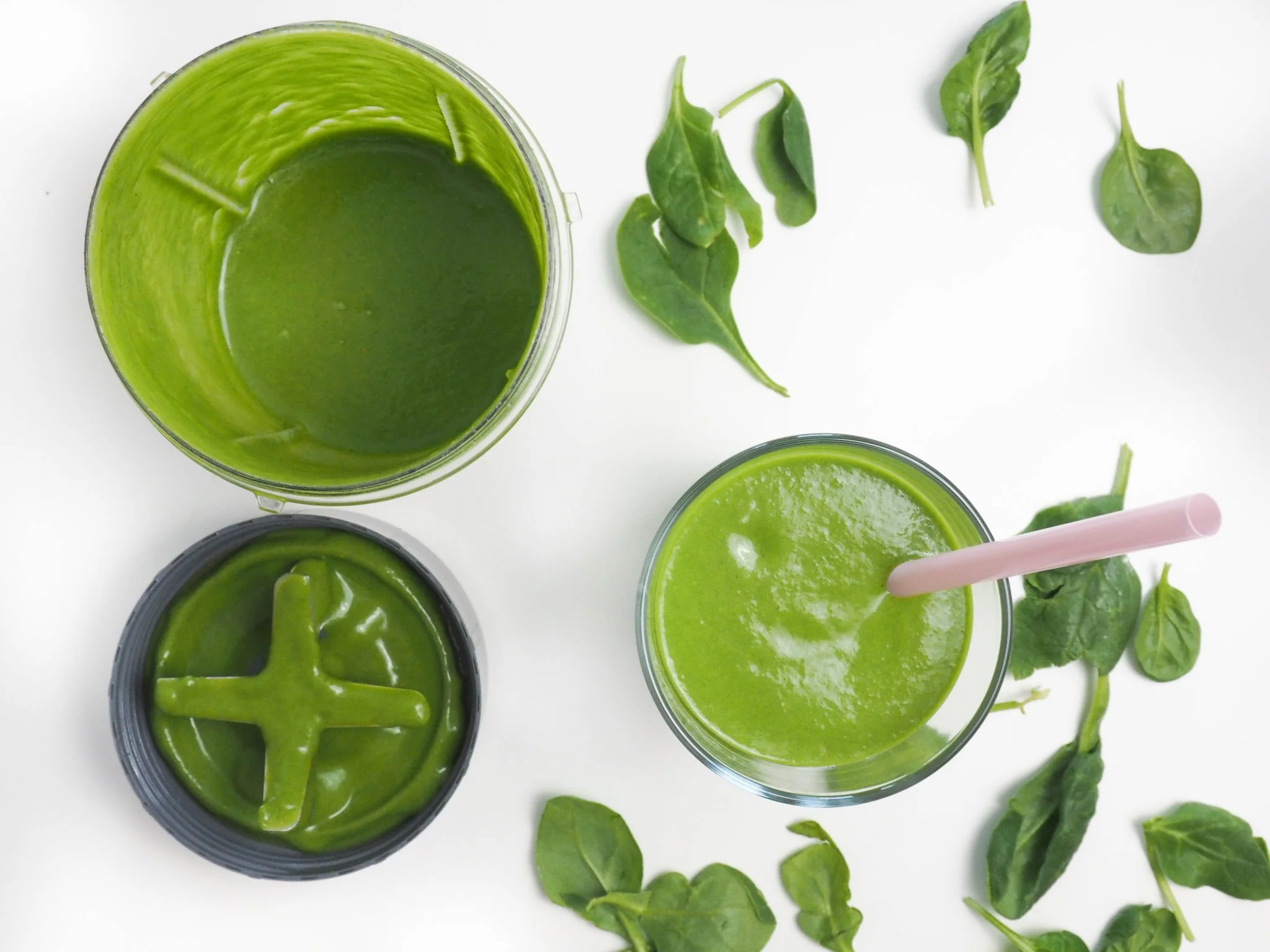 Green Lean Power Smoothie letsregale.com2