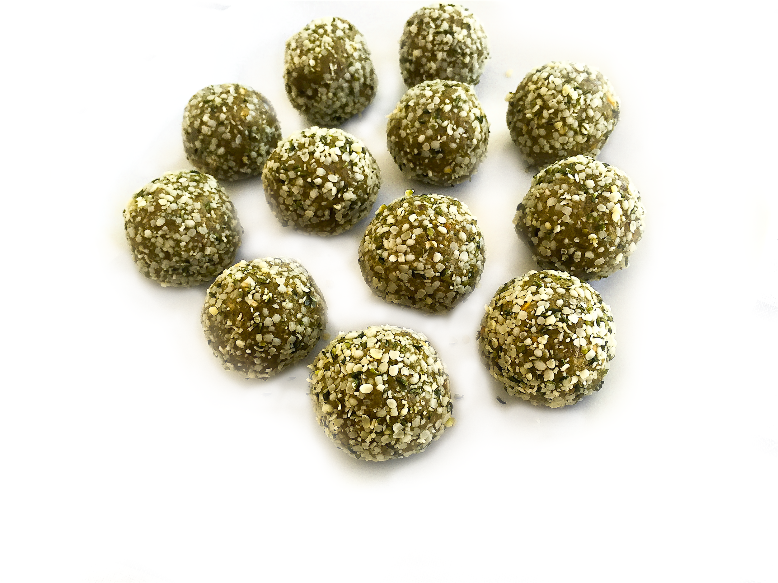 Matcha-Hemp-Energy-Balls_3-1.png