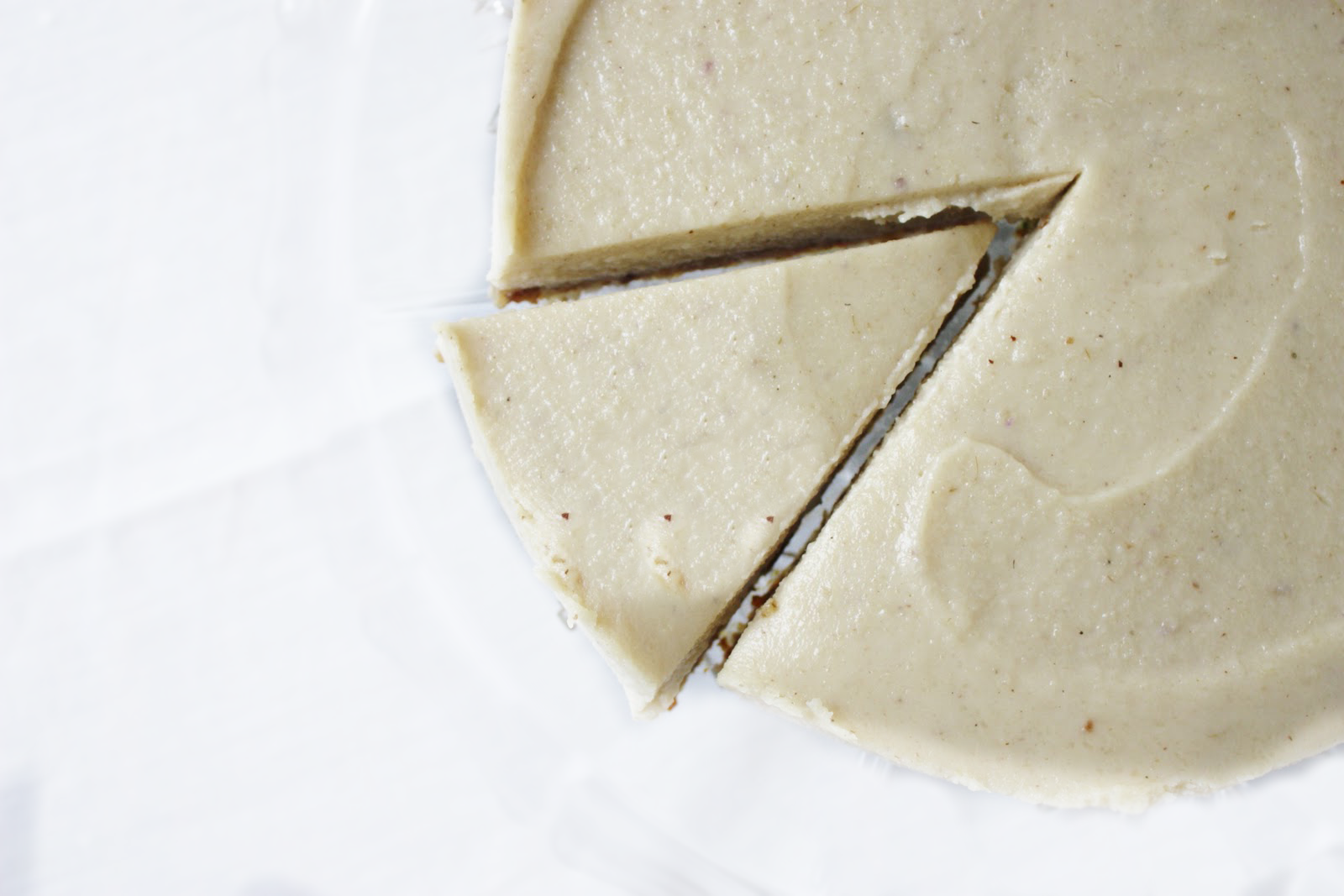 raw-cashew-cheesecakes.png