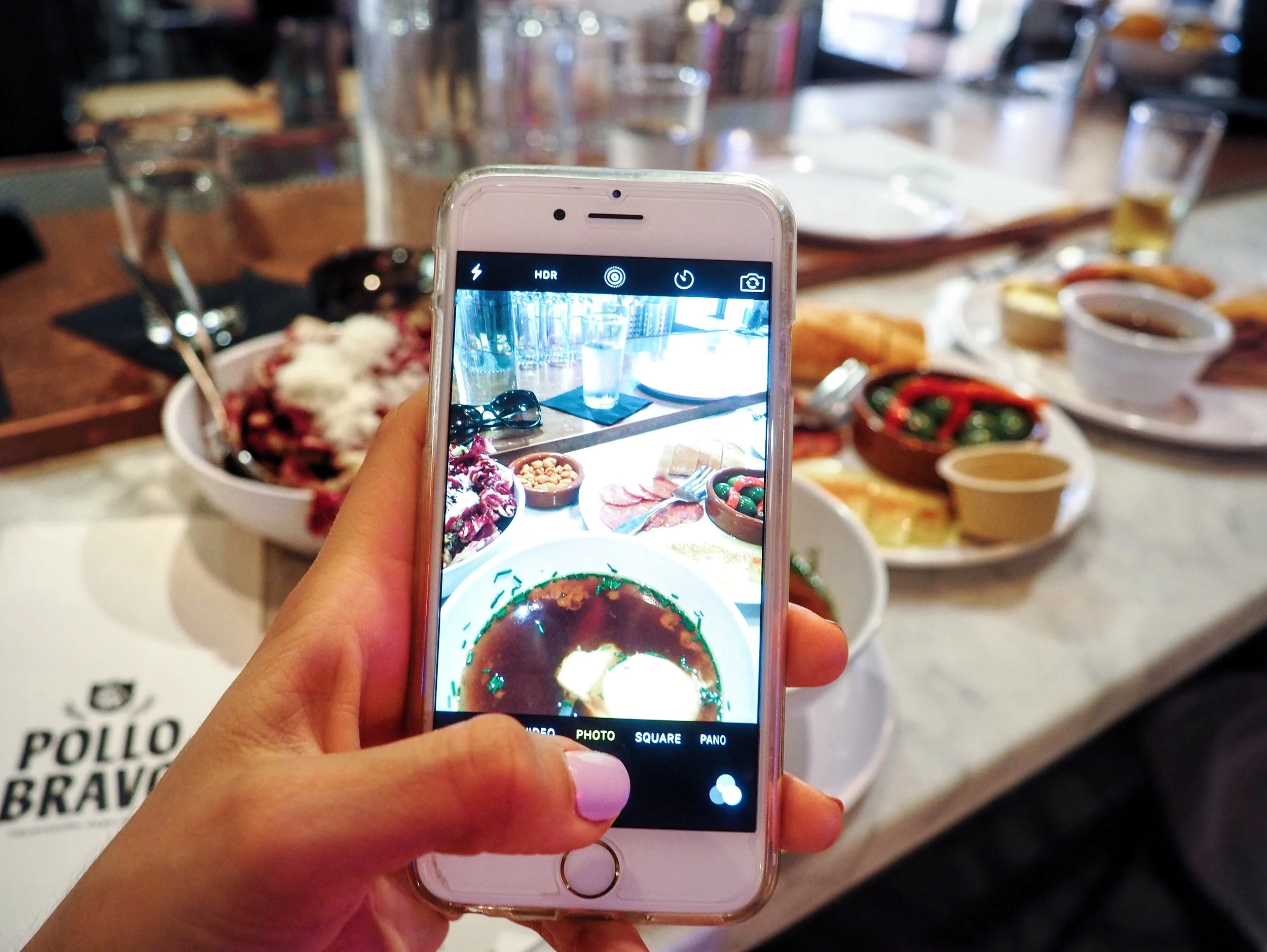 Tools To Use To Take Badass Instagram #FoodPics