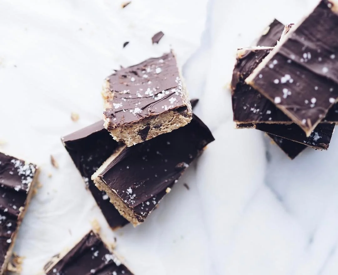 Super-Easy-Healthy-Blondies-For-Girls-Who-Cant-Bake.jpg