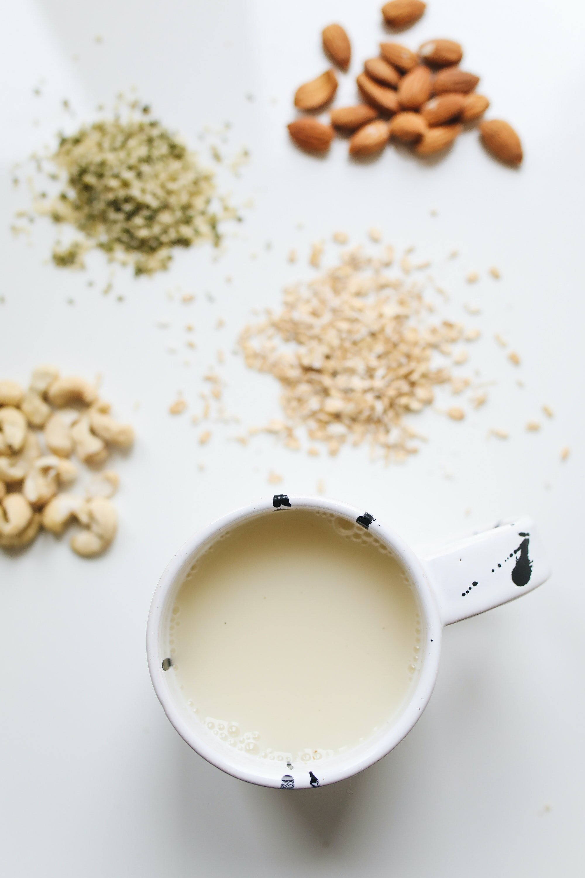 Almond Cow vs. Blender:  How To Make Plant-Based Milk Using The Almond Cow Nut Milk Machine Vs Vitamix