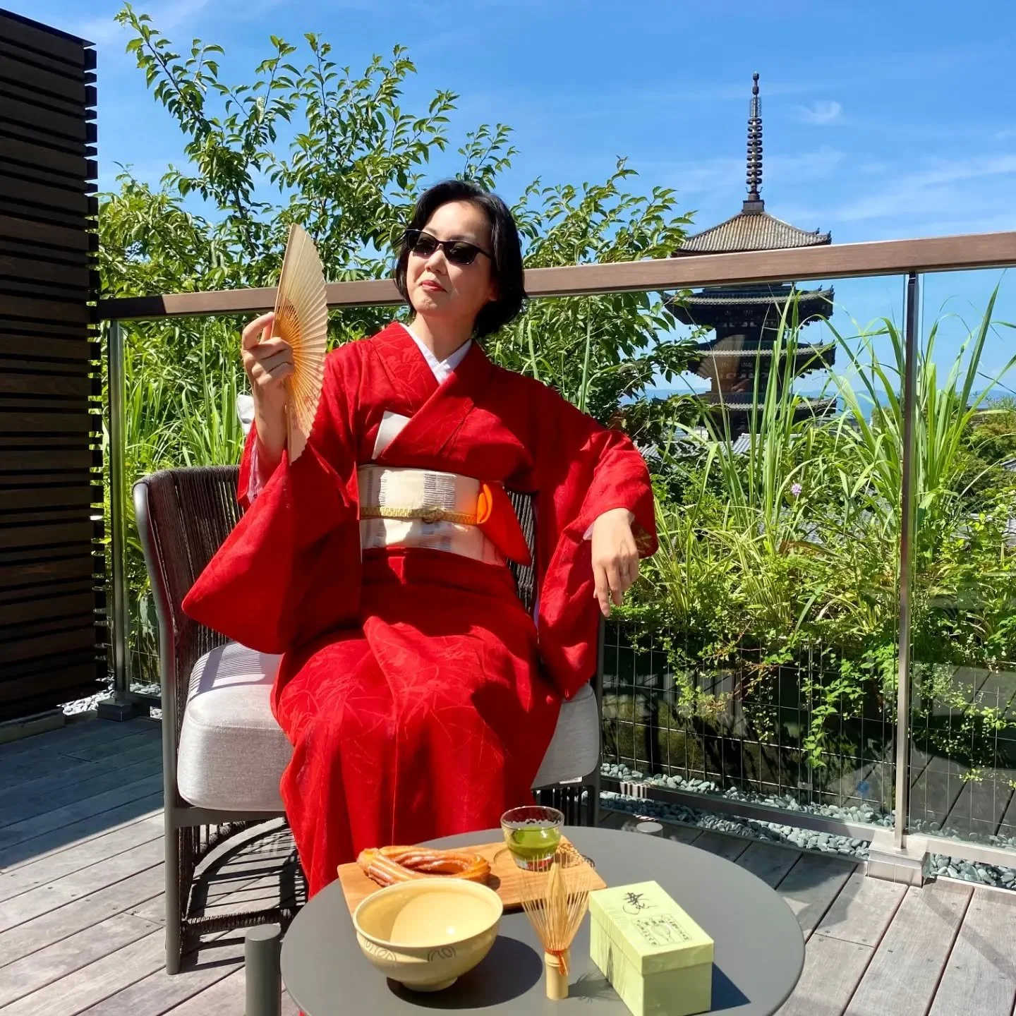 🌞GREATER HEAT &amp; COOLING SWEETS🔥

Summer in the city, and there's only one good way to start each day...with an iced coffee and a bite of something sweet🤔

Or you could always combine the two🙌
The all too adorable 'reikō' (冷コー) from Nijō Wakas
