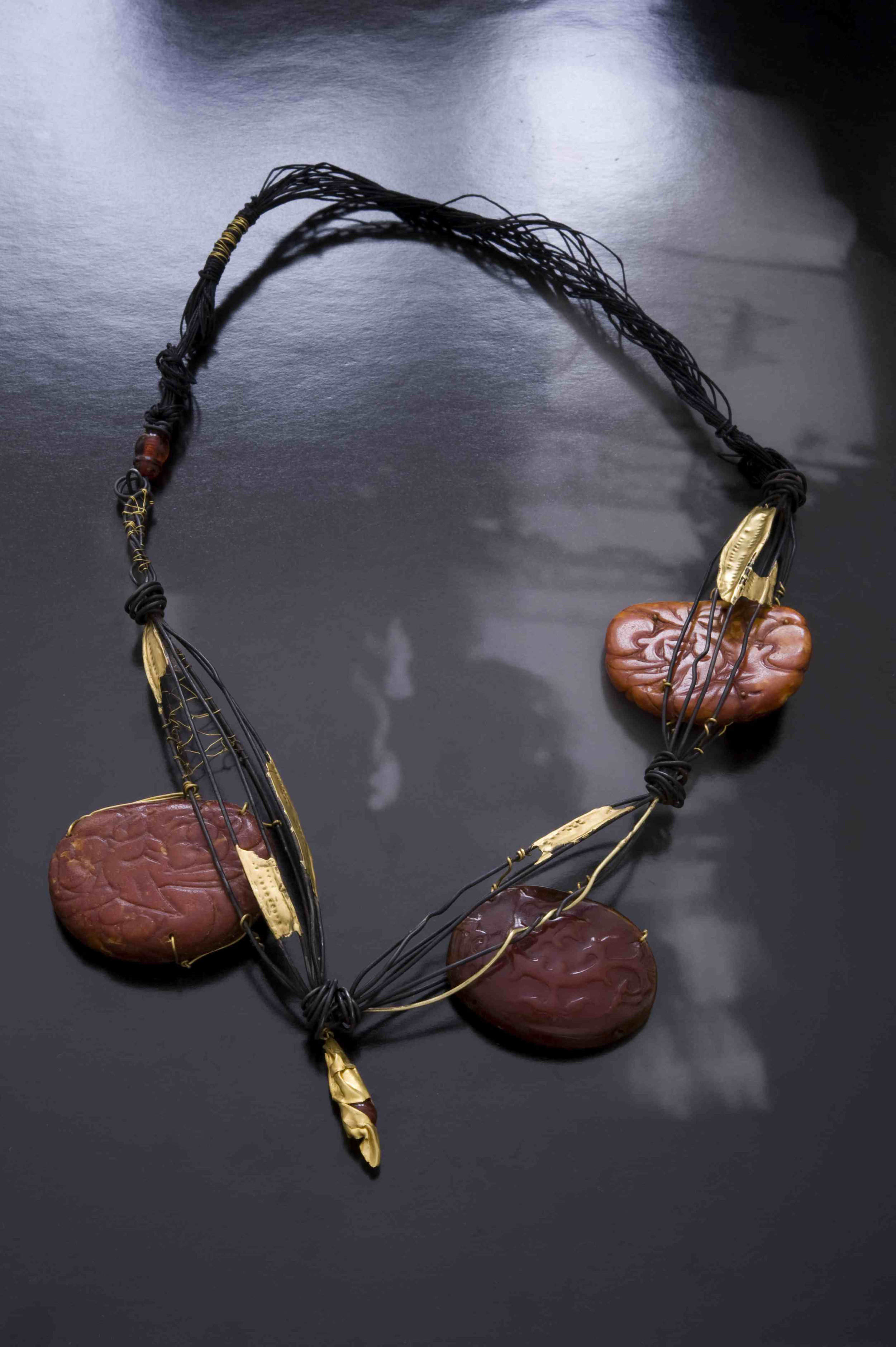 NECKLACE P.201 2013-05-14 MIMI PARIS 3X - 104-104-BD.jpg