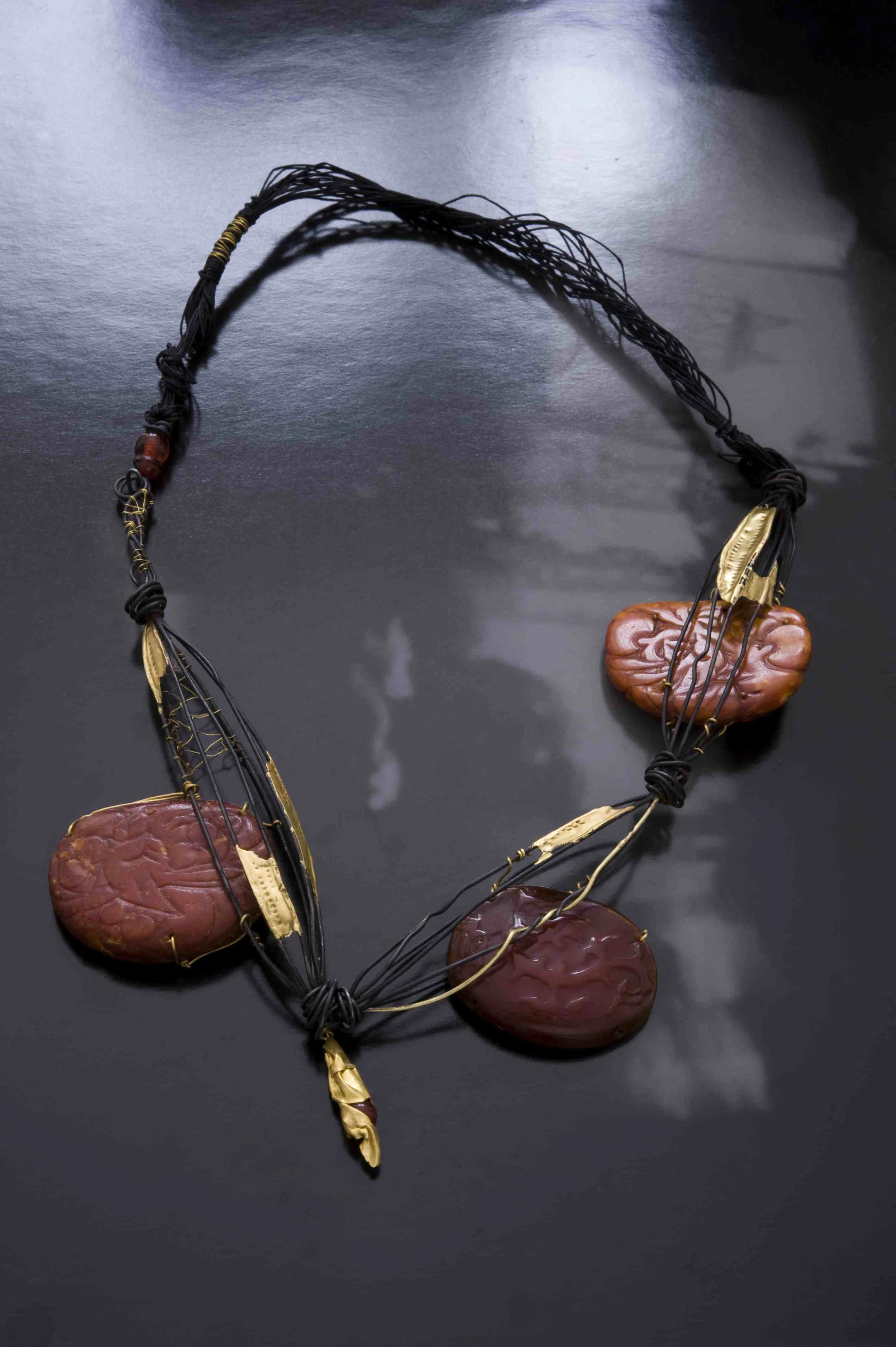 NECKLACE P.201 2013-05-14 MIMI PARIS 3X - 104-104-BD.jpg