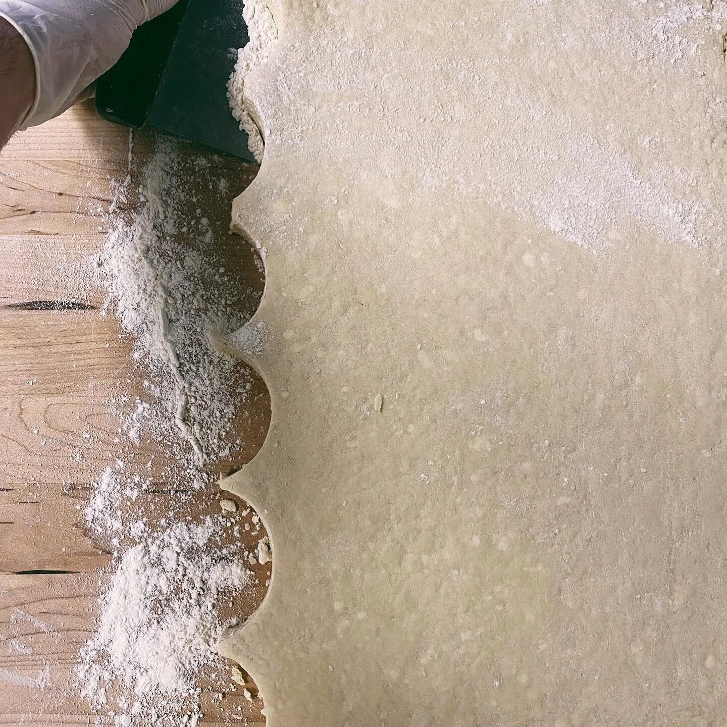 Our biscuit dude, @eddiematta. ✨ #orlando #vegan