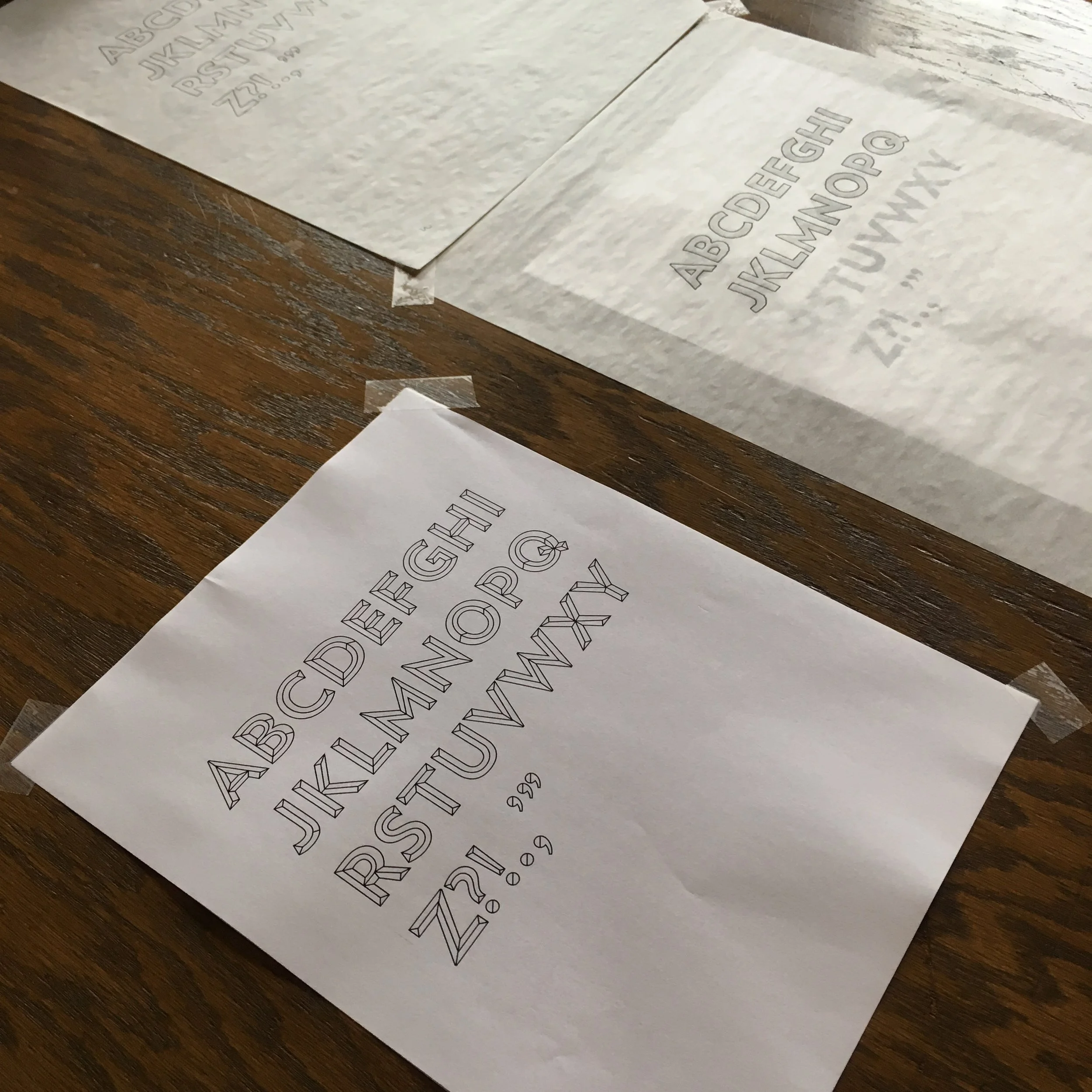 Tracing ‘Verlag‘ sans serif typeface to give it some dimension